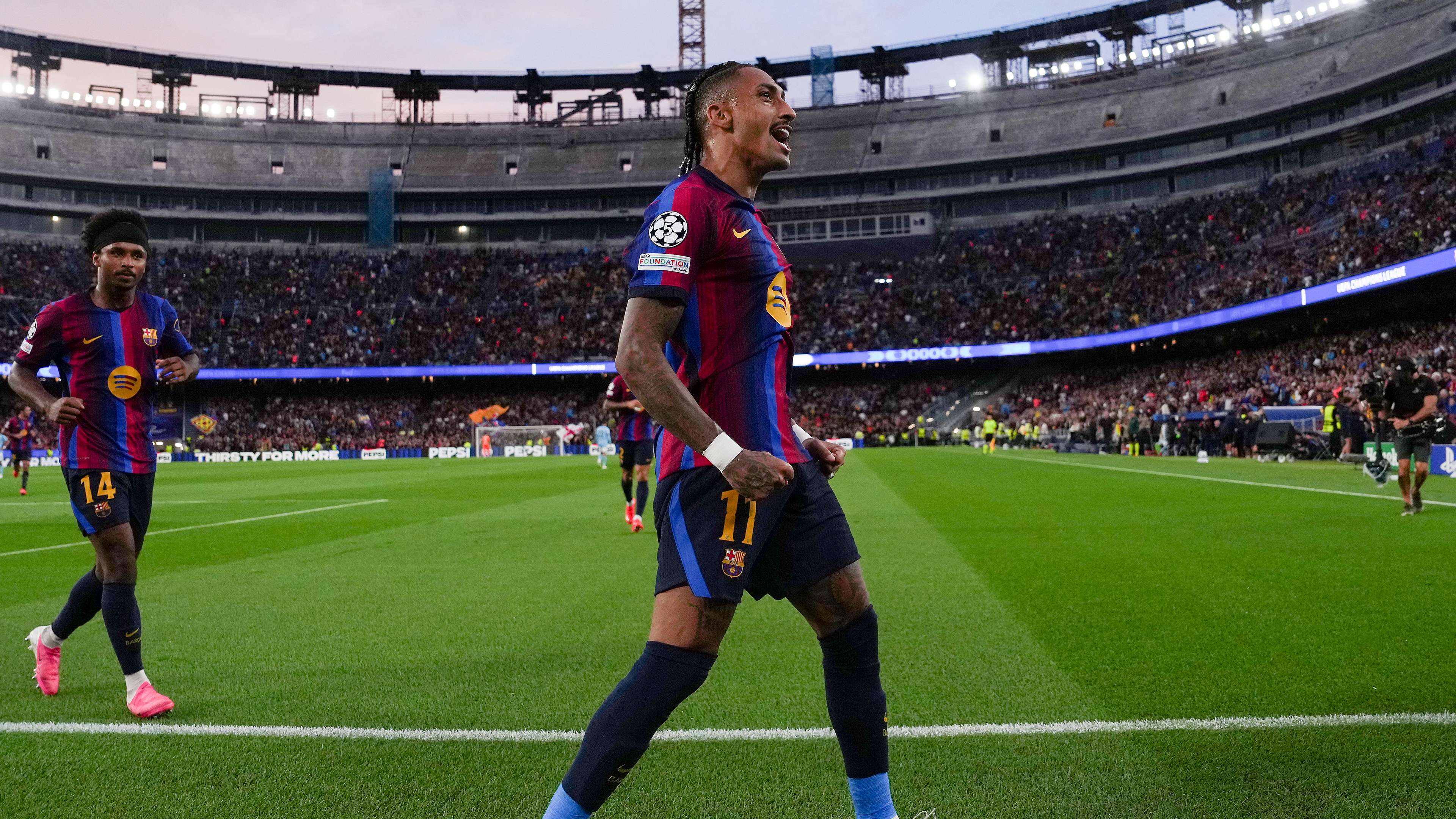 Raphinha Breaks Barcelona Records with 8 Goals in 5 Matches