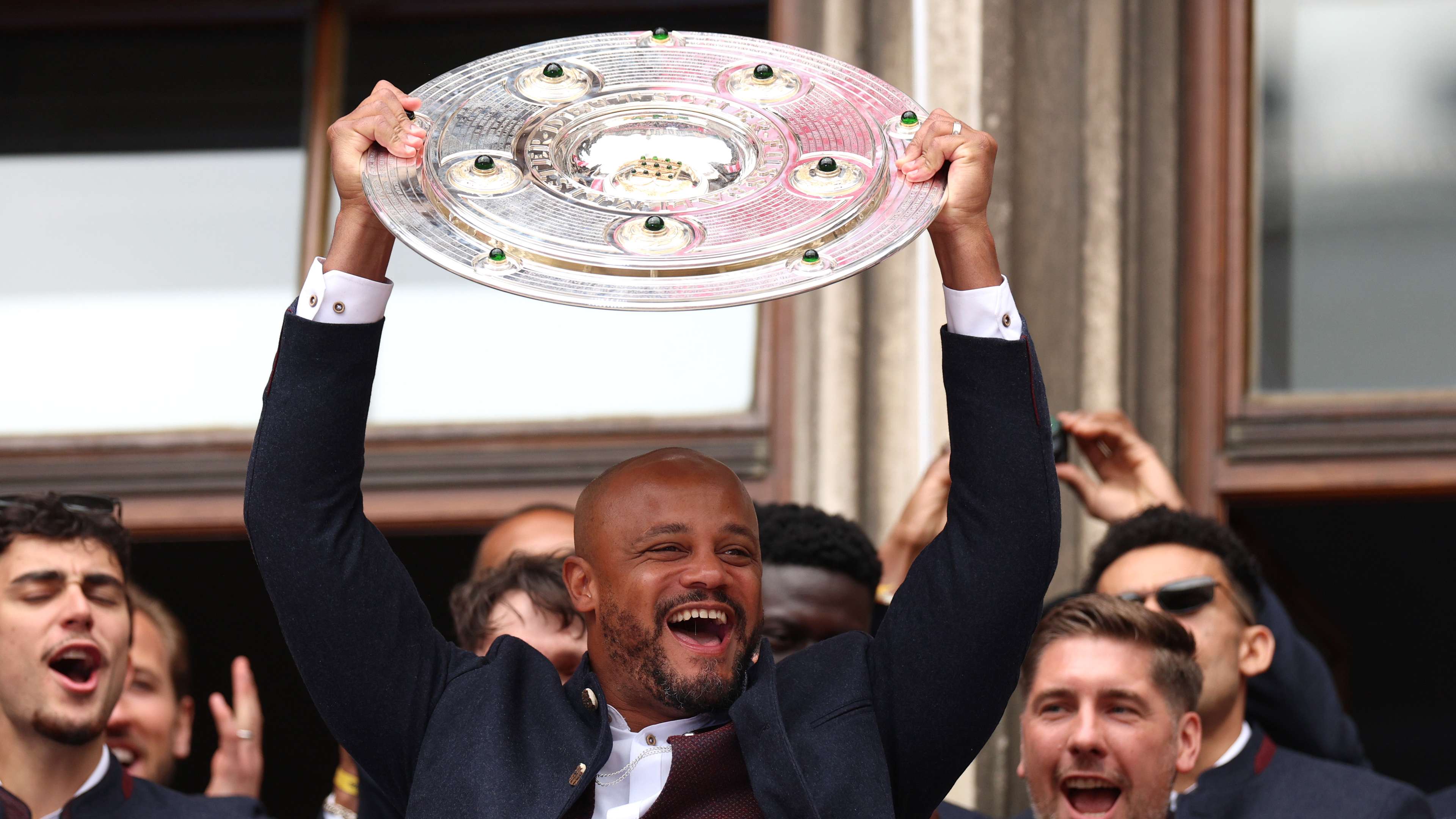 Vincent Kompany Loses Bundesliga Trophy in Kitchen During