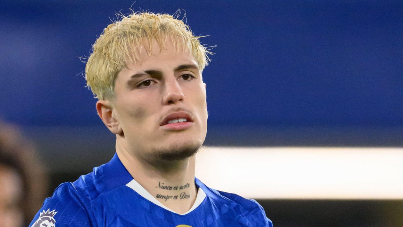 Manchester United's £40m Garnacho Sale Vindicated Amid Chelsea's Continued Struggles