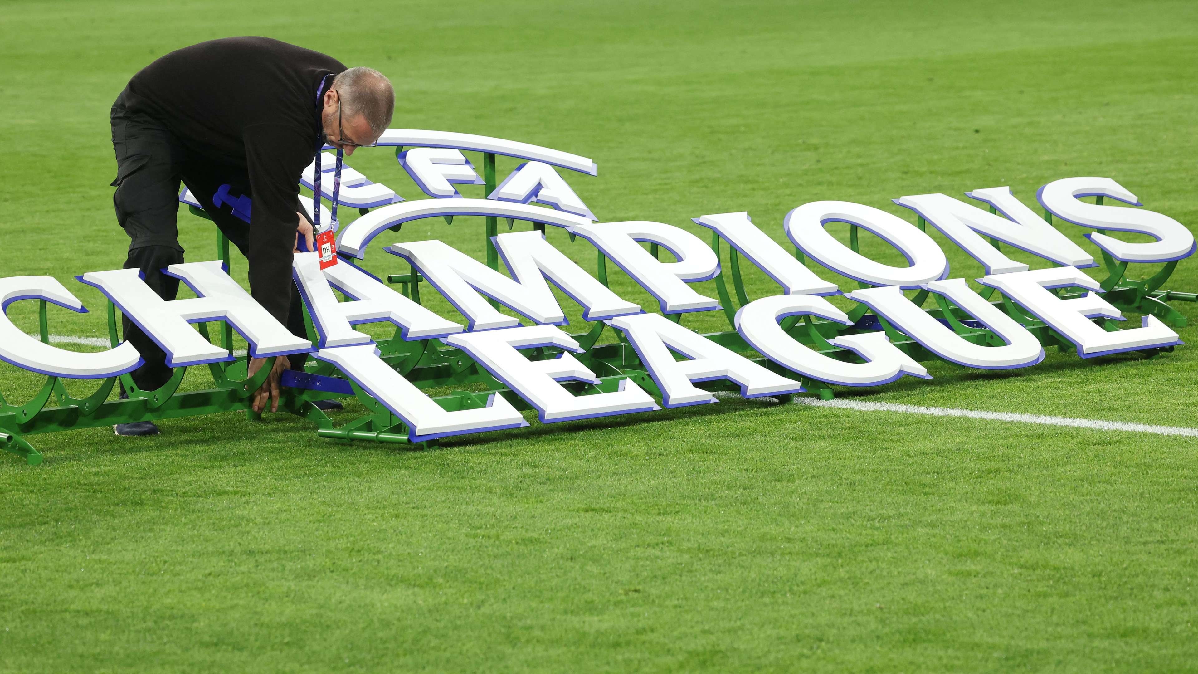 Arsenal 20.9% Favourites for Champions League, Feyenoord