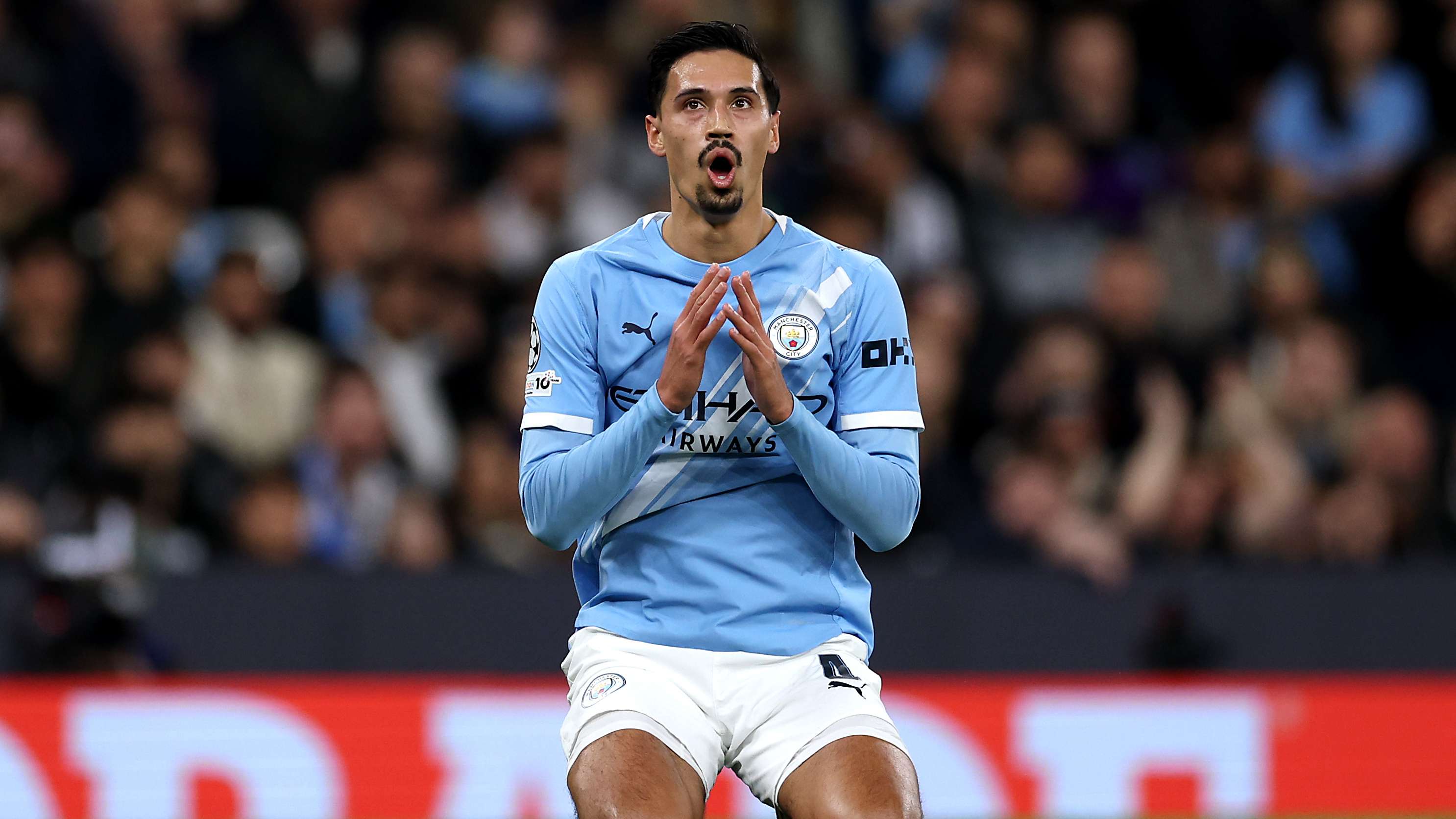 Reijnders Exit Looms: Juventus Circle Man City Midfielder