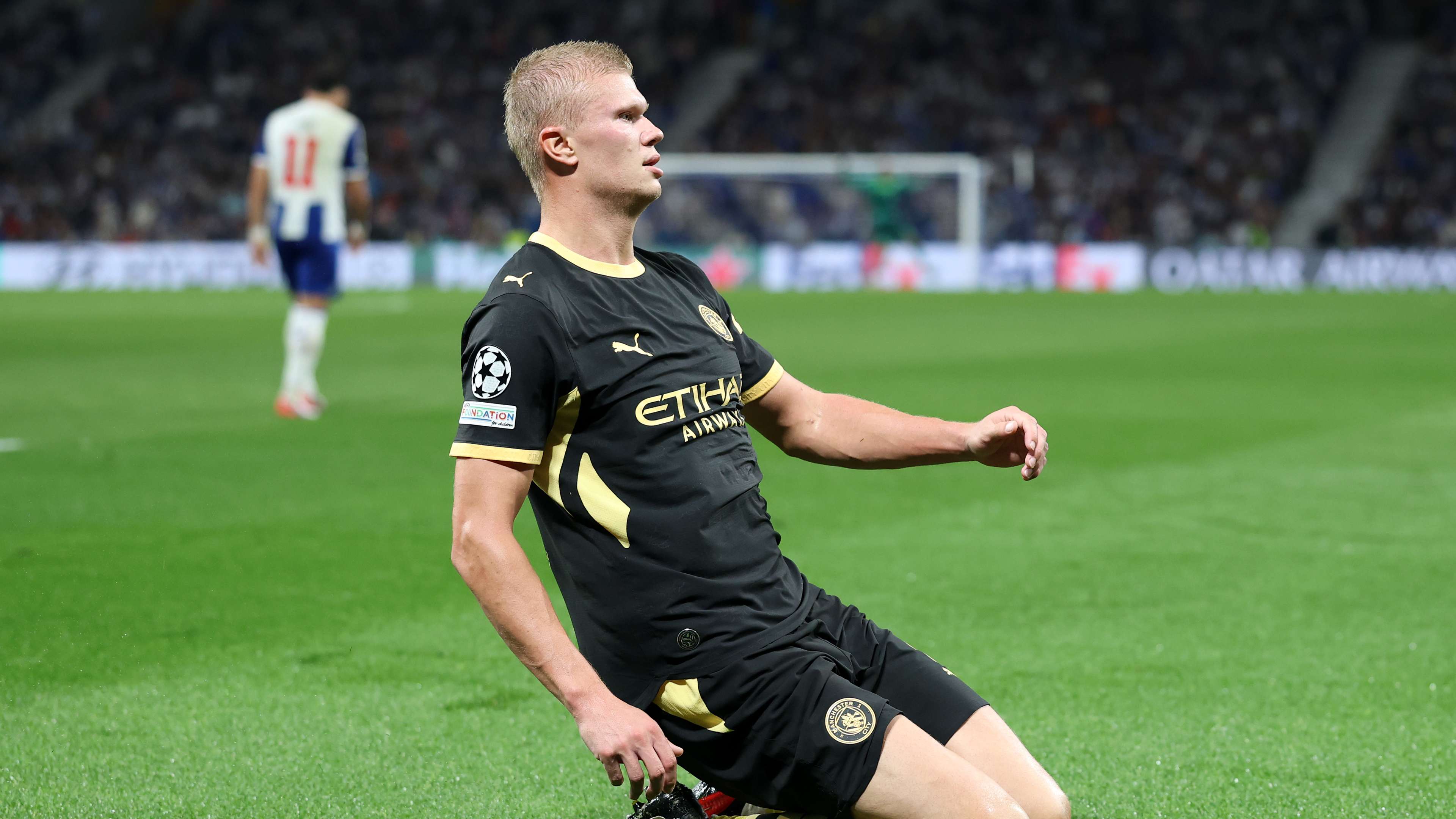 Haaland Scores Twice as Manchester City Beats Porto 2-0 in