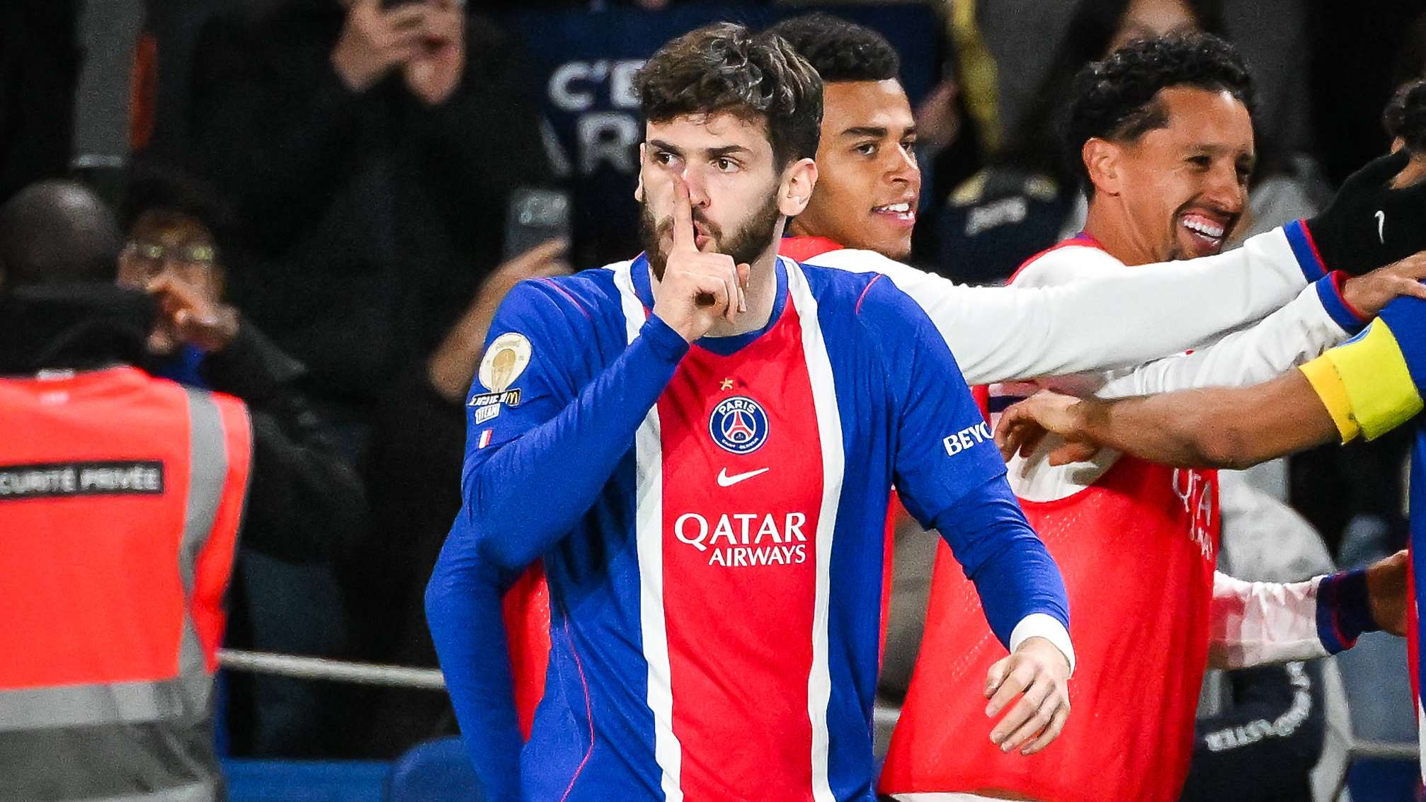 PSG Beats Le Mans 3-1: Kvaratskhelia, Akliouche Spark Second-Half Turnaround
