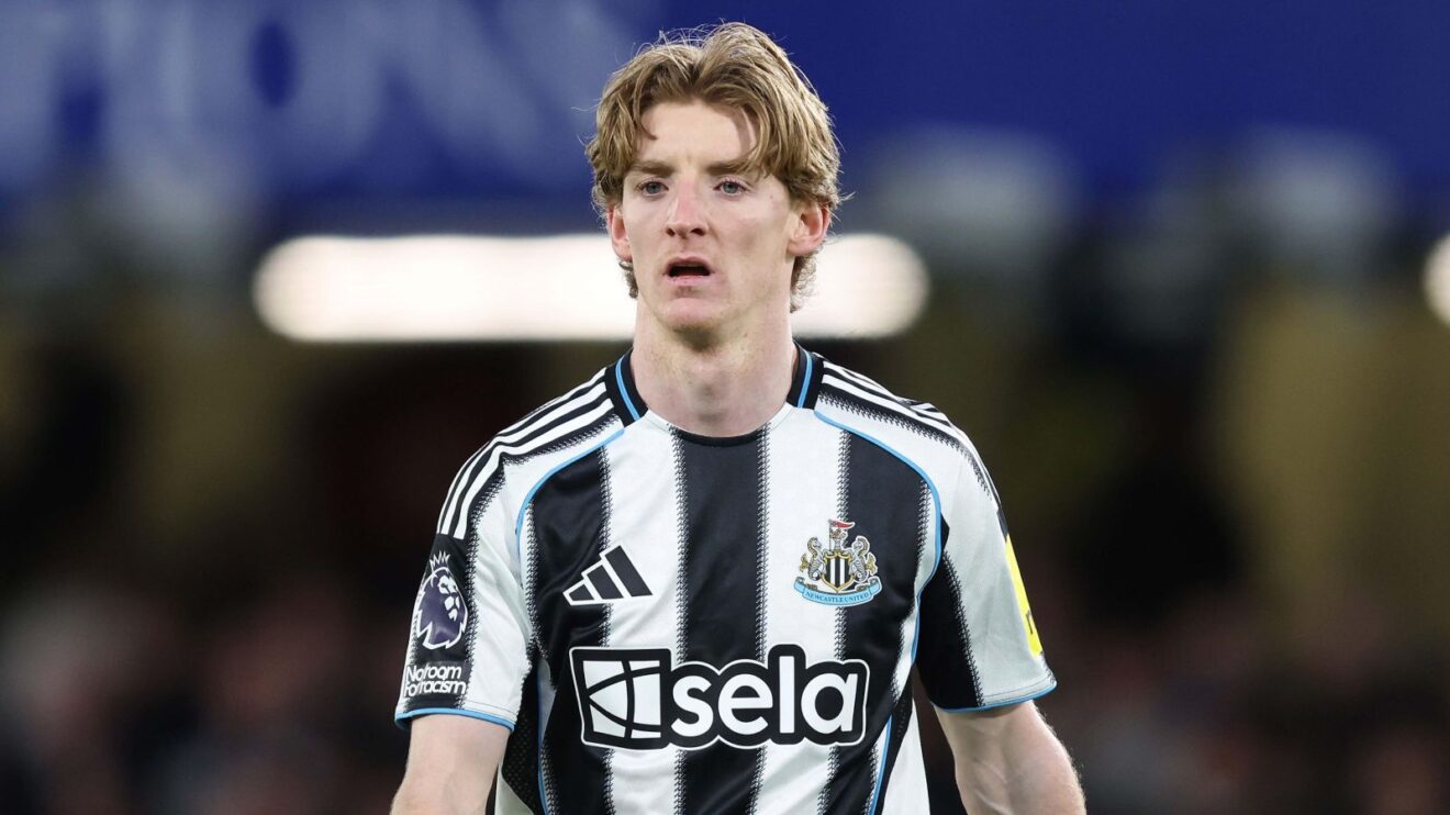 Newcastle Target Real Betis' Ez Abde as Anthony Gordon