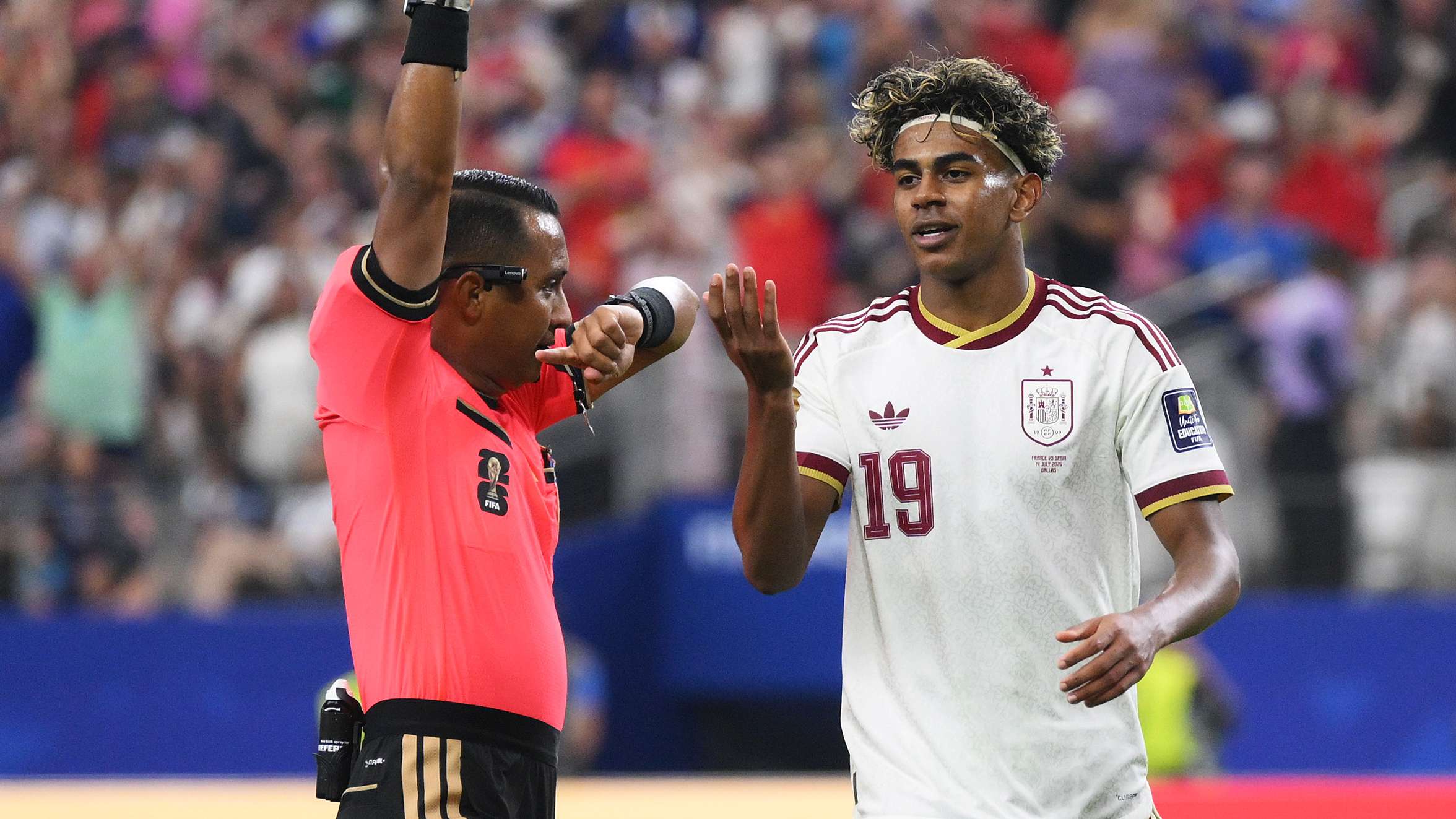 Rodri Criticizes Referee Over Lamine Yamal Protection in