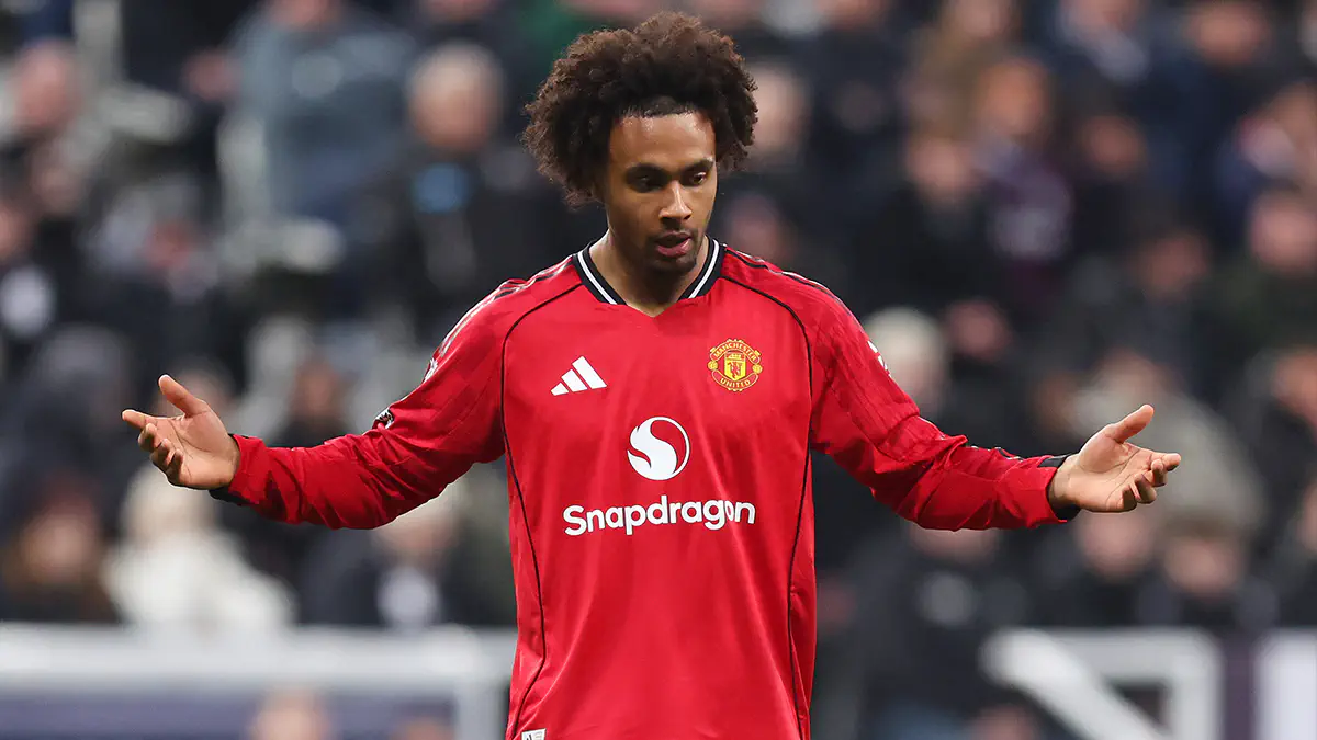 Return. Joshua Zirkzee chooses between two top German clubs