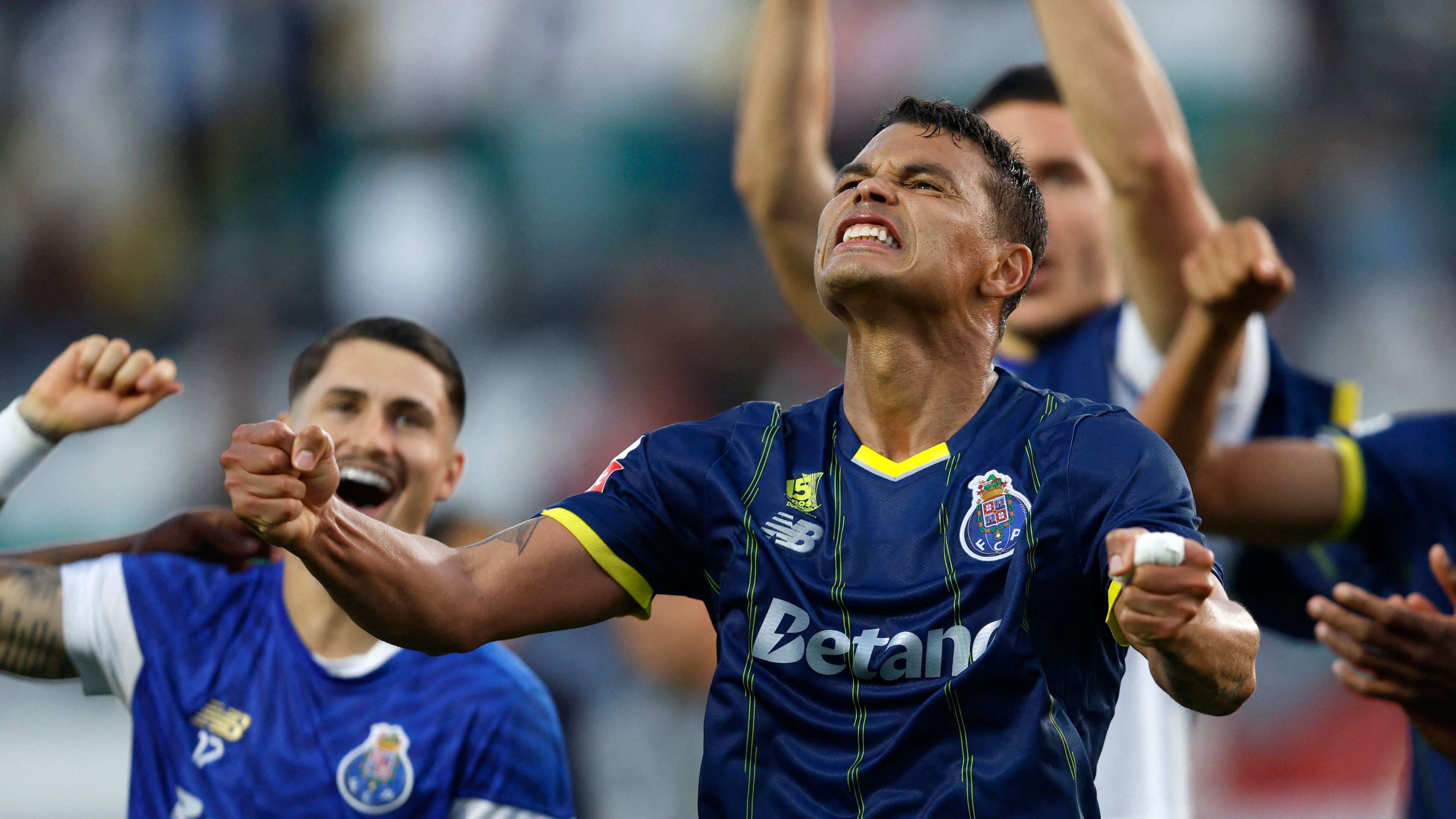 Thiago Silva Offered AC Milan Return After Leaving Porto