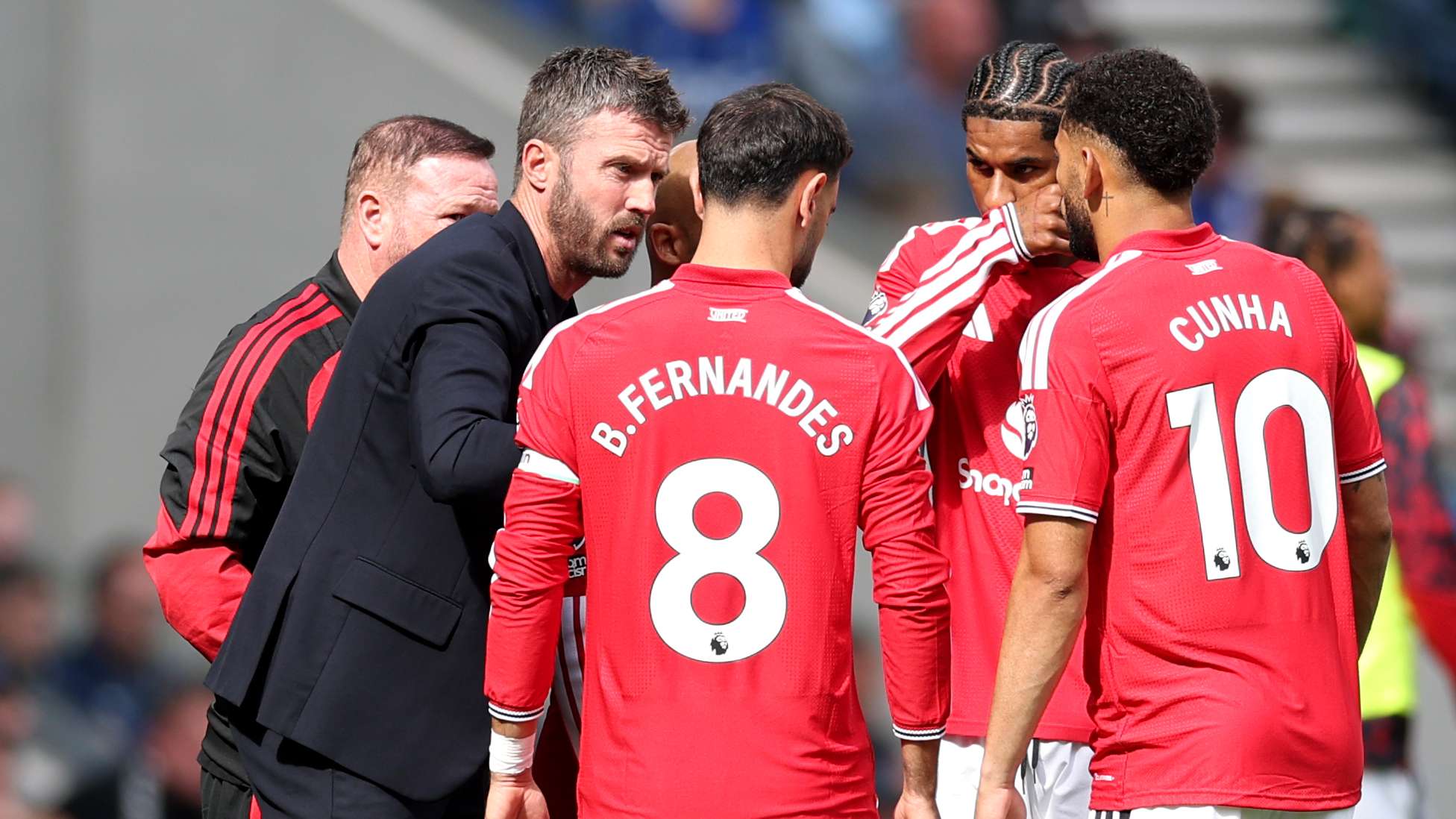 Scholes Demands Sesko Start for Man United vs City Derby