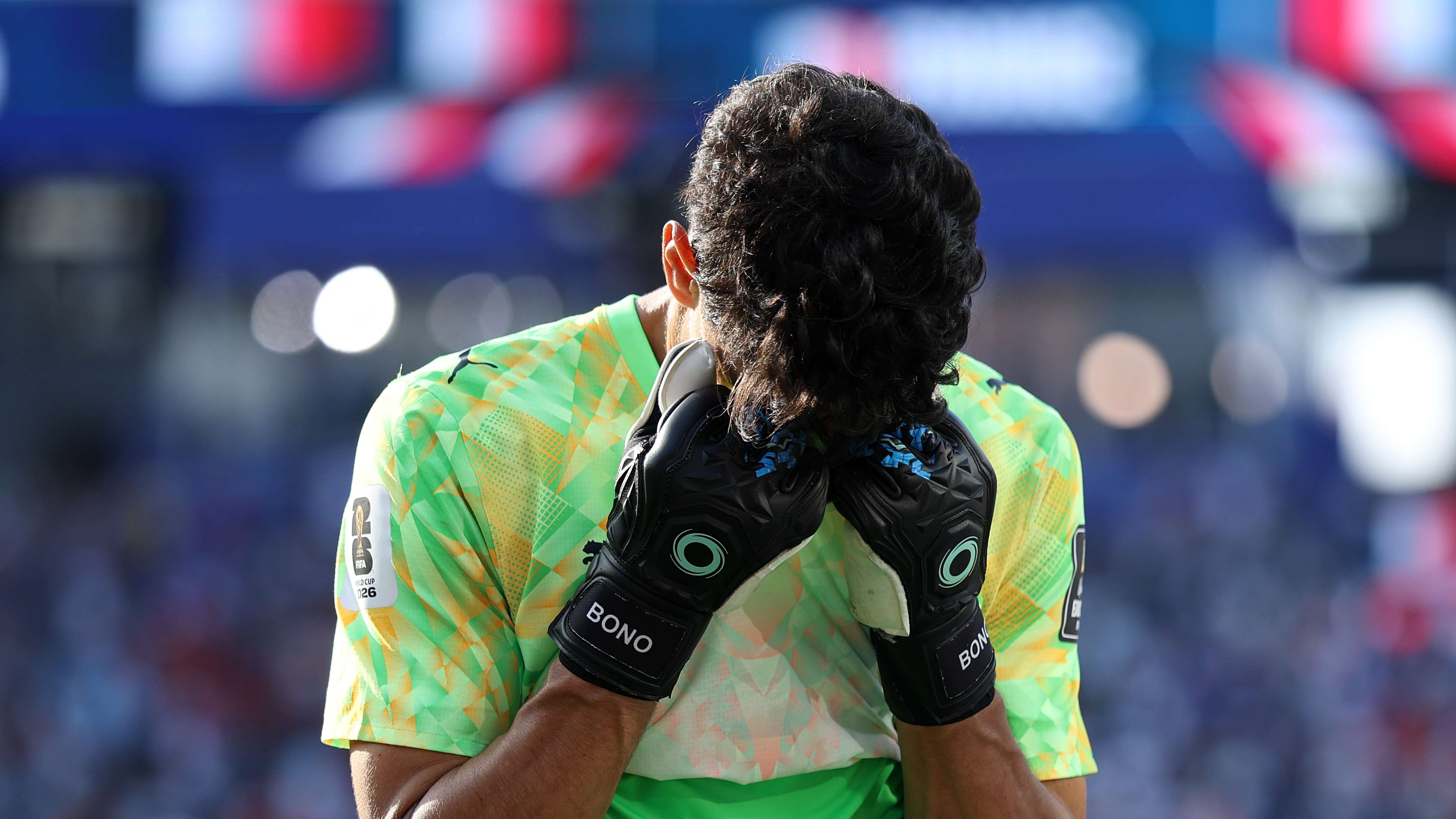 Bounou Injury Deepens Al-Hilal Crisis Before Al-Taawoun Clash