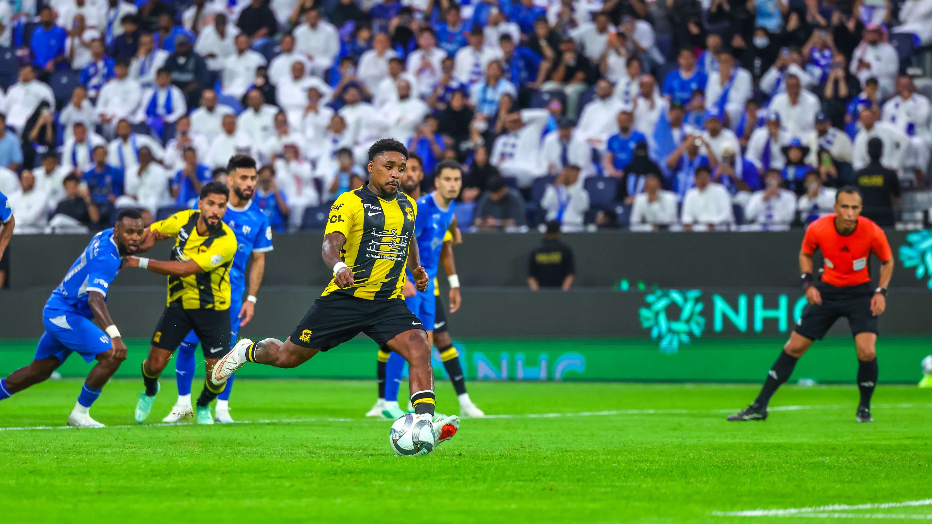 Referee Al-Turais Did Not Ruin Al-Hilal vs Al-Ittihad, Expert Rules