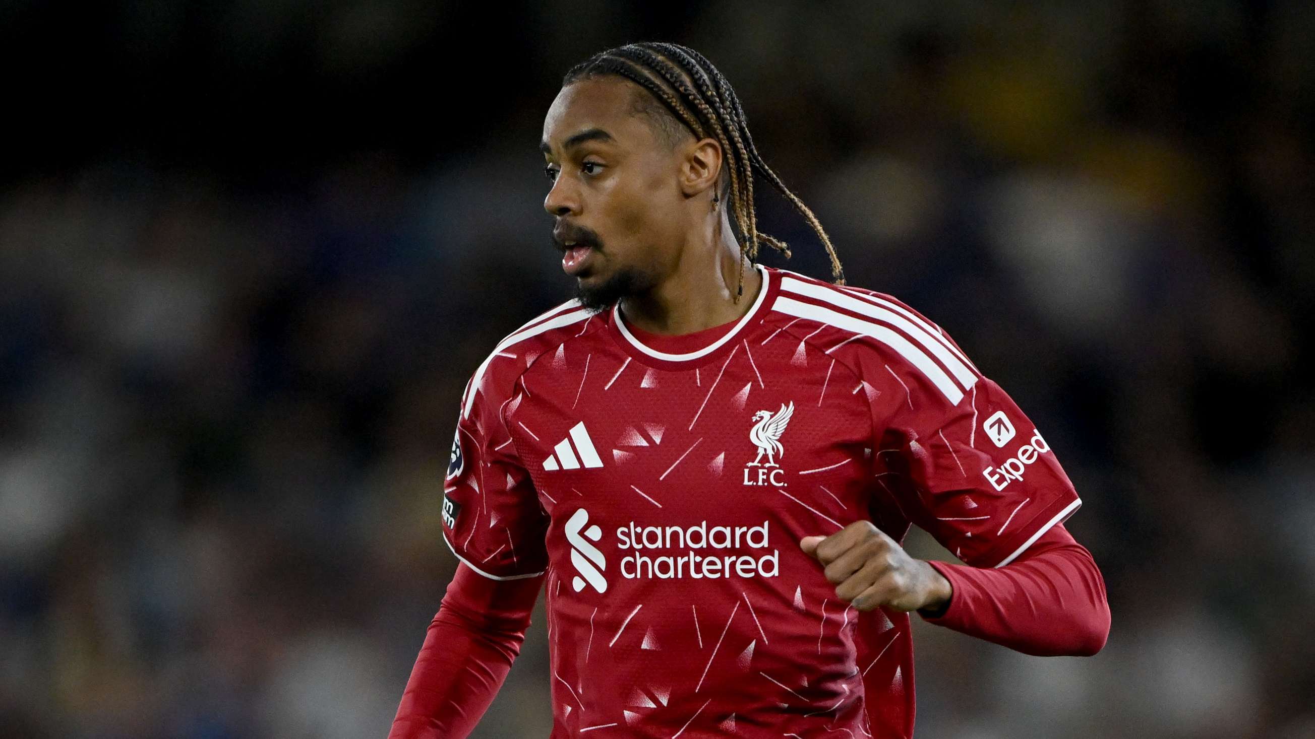 Barcola Faces Uphill Battle as Gakpo Shines in Liverpool