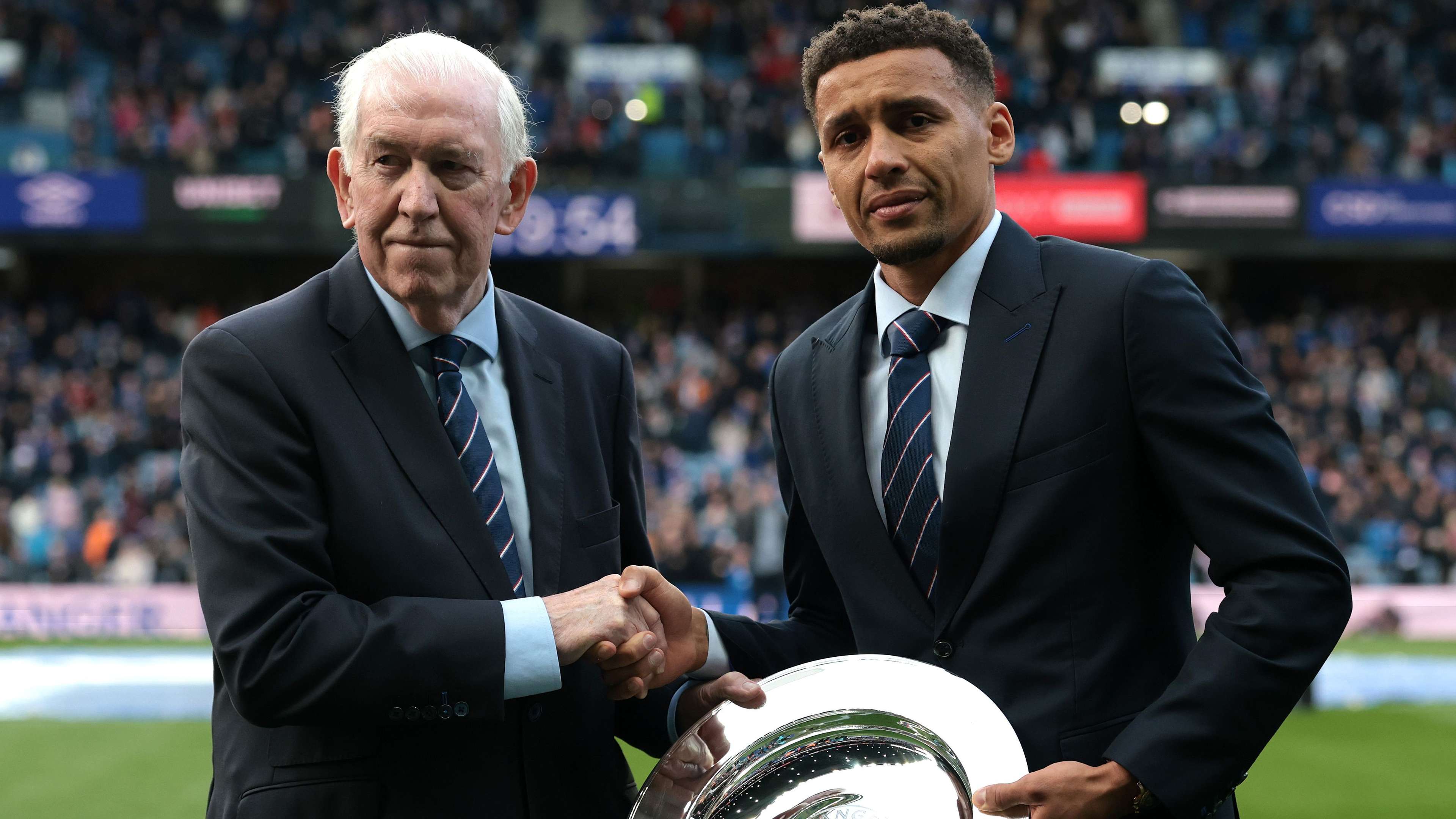 Tavernier's Rangers Exit Marred by Rohl Bust-Up Before