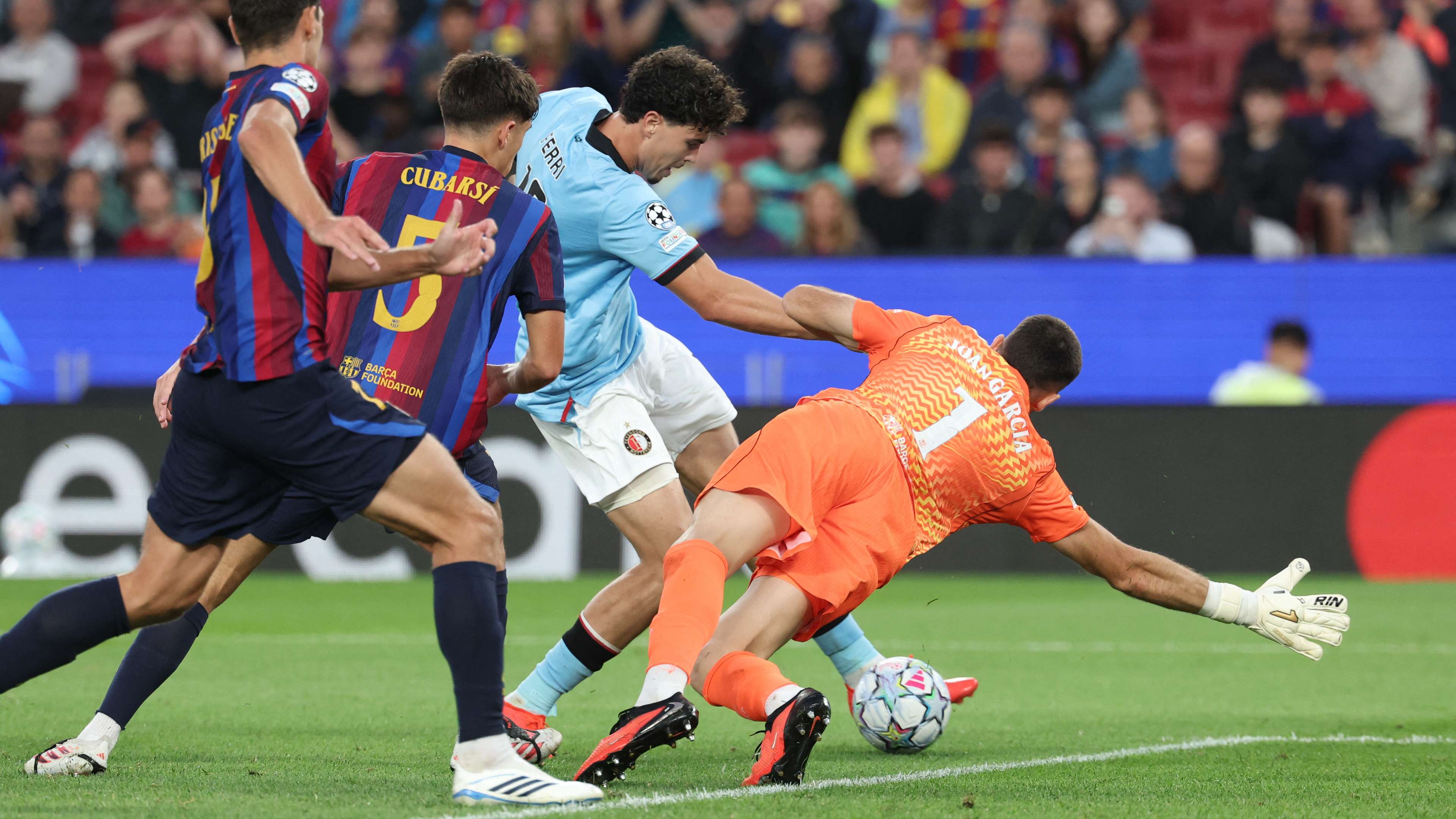 Barcelona Beat Feyenoord 5-1 But Extend Champions League