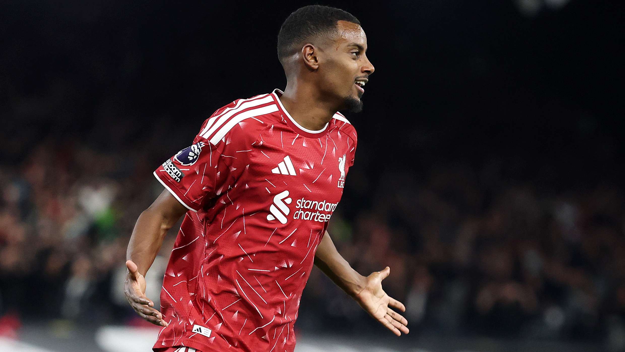 Isak Scores Twice as Liverpool Thrash Ipswich 2-0 in Premier
