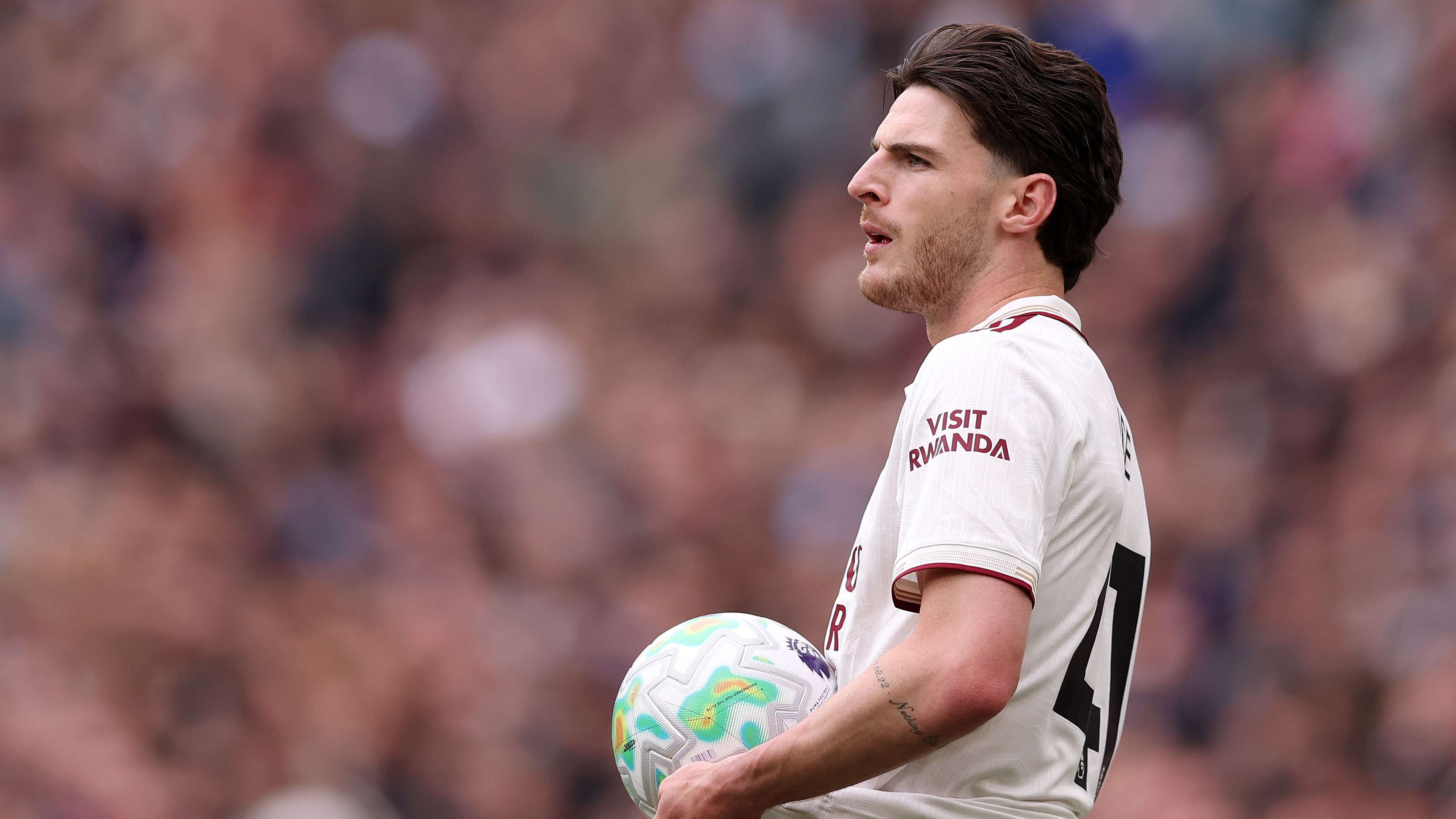 Declan Rice Could Fill Arsenal Right-Back Role, Says Scholes