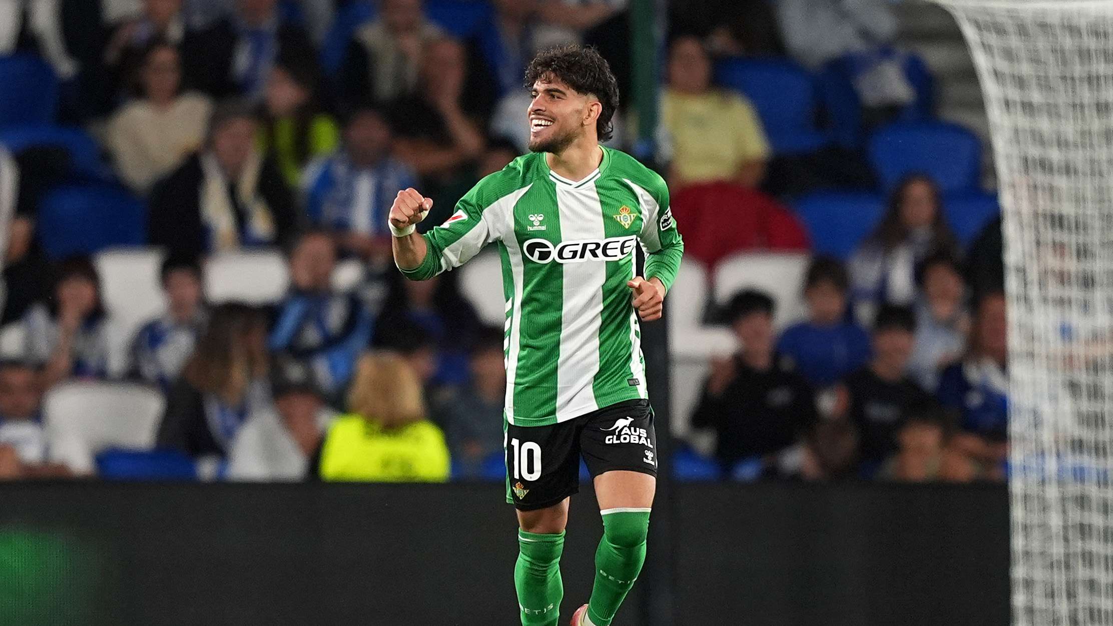 Ez Abde Learns English as Betis Plan Summer Exit Strategy