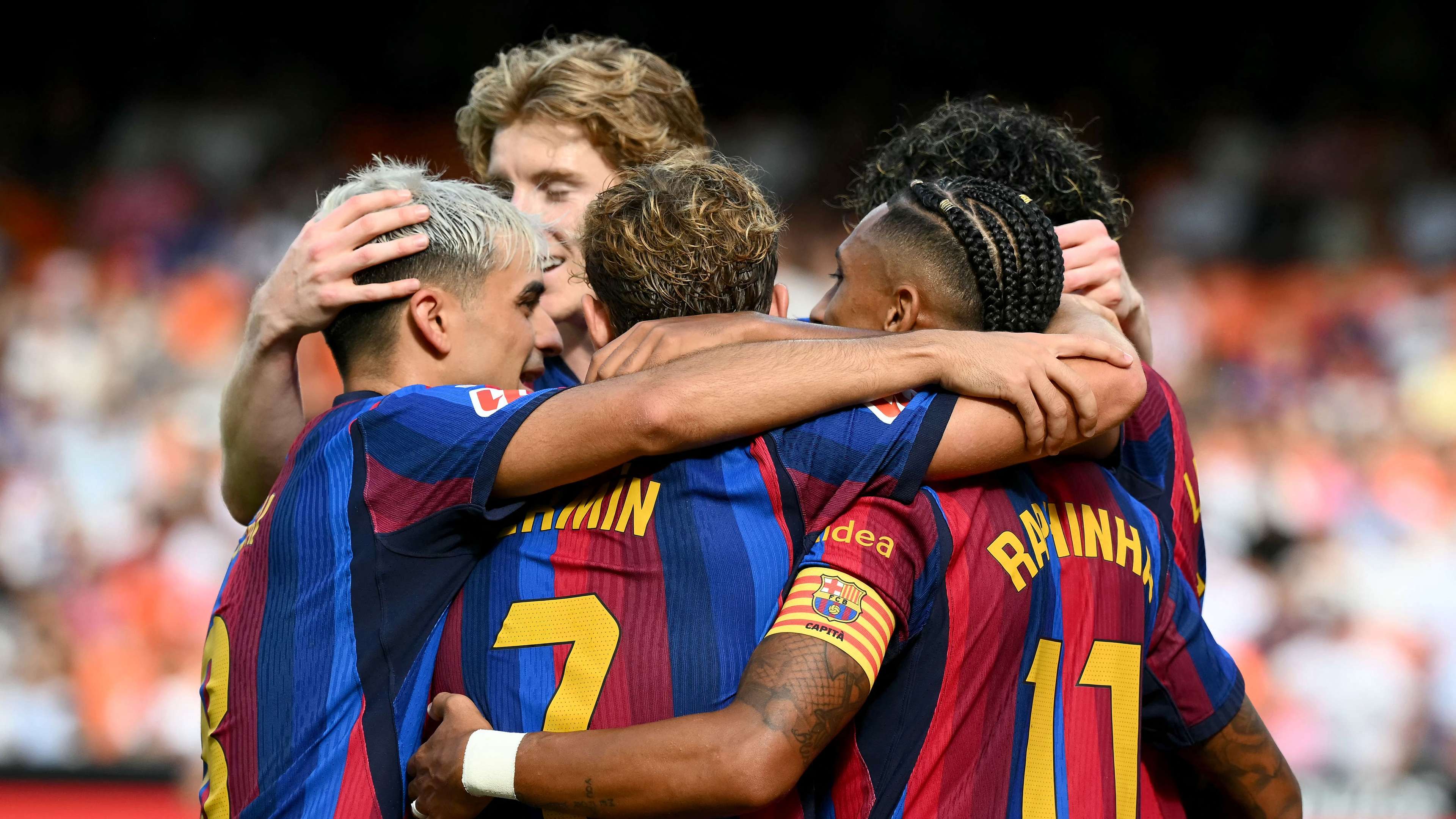 Barcelona Demolishes Valencia 5-0 Under Flick to Stay Perfect