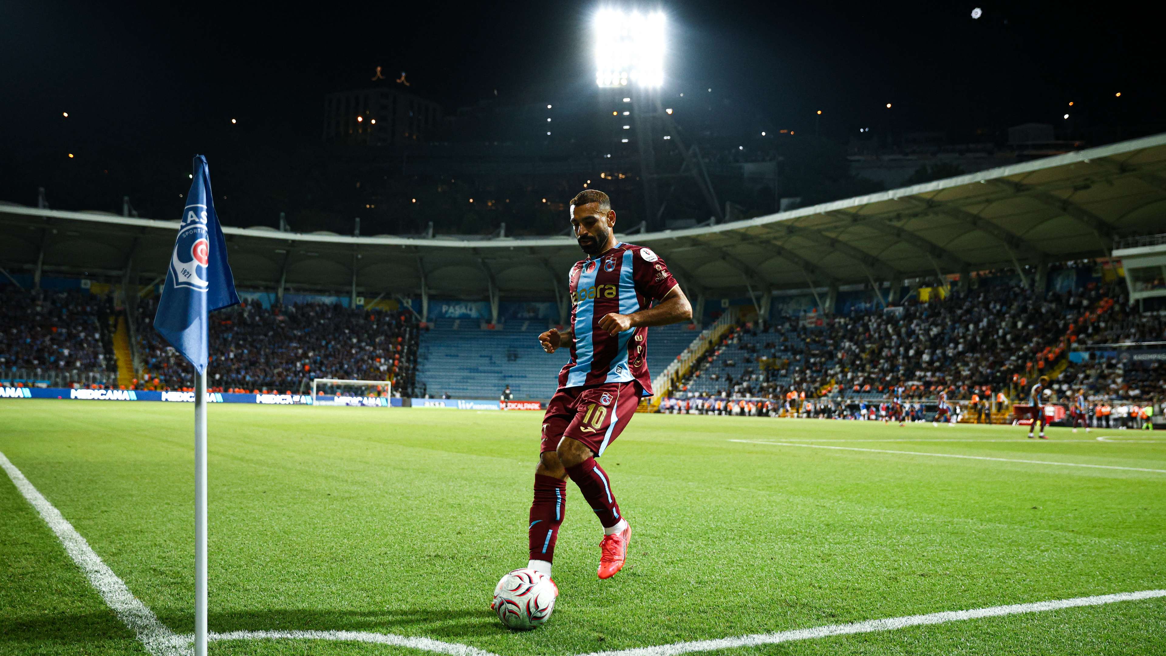 Salah Breaks Turkish Super League Record with 7 Goals in 7