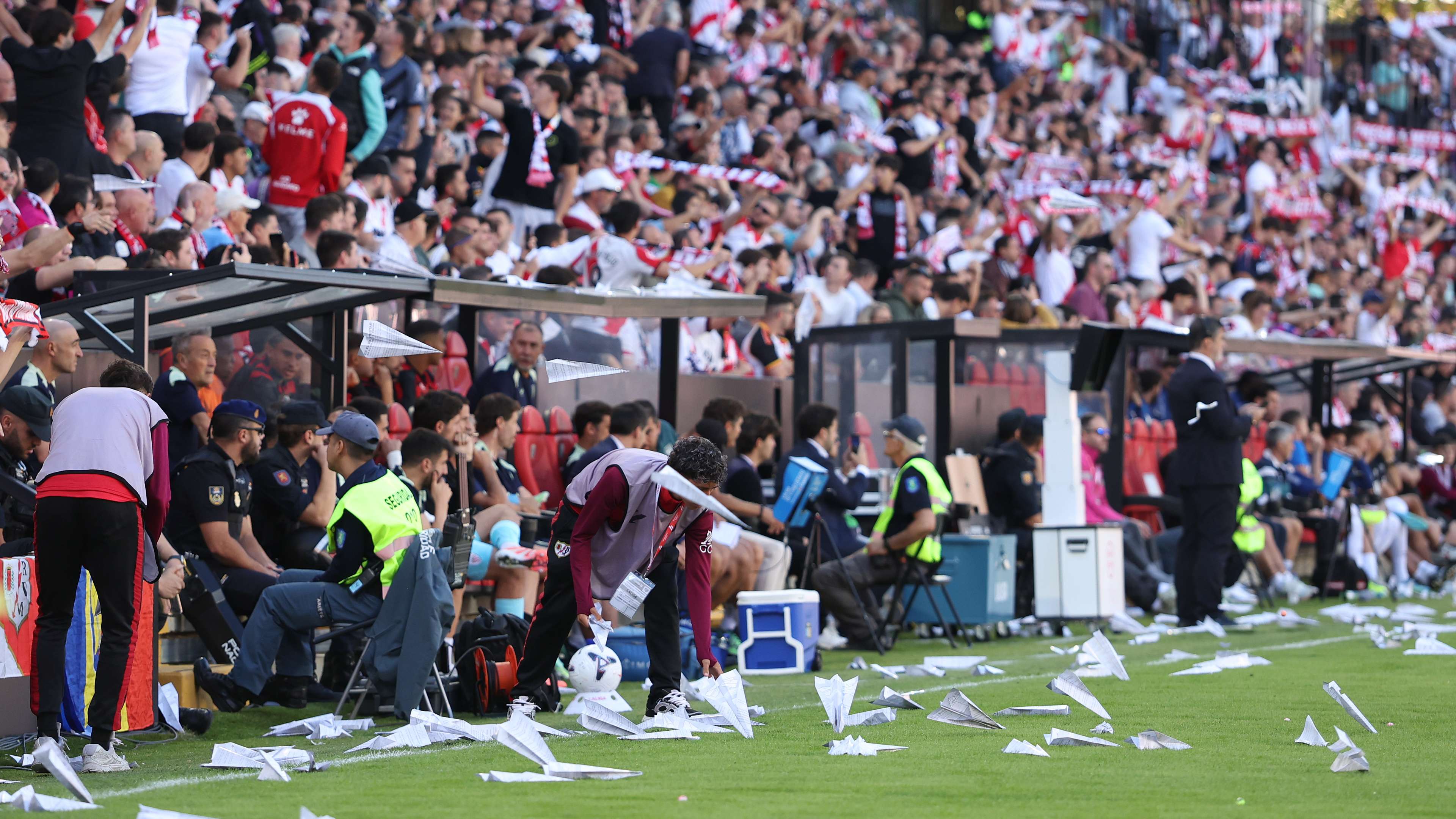 Rayo Vallecano vs Athletic Bilbao Abandoned After Fan Protest