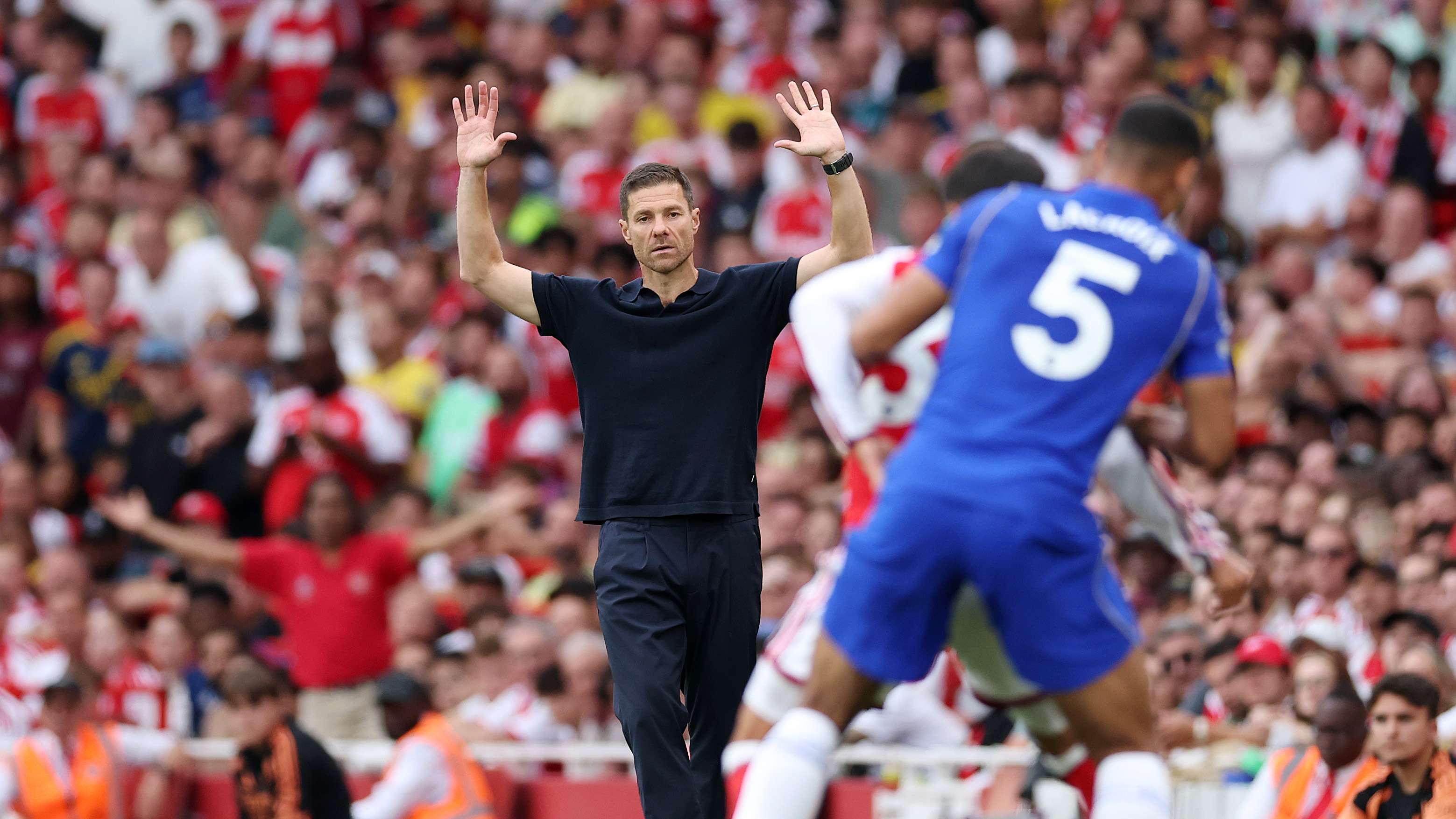 Alonso's Corner Defence Tactic Stuns Neville in Arsenal vs