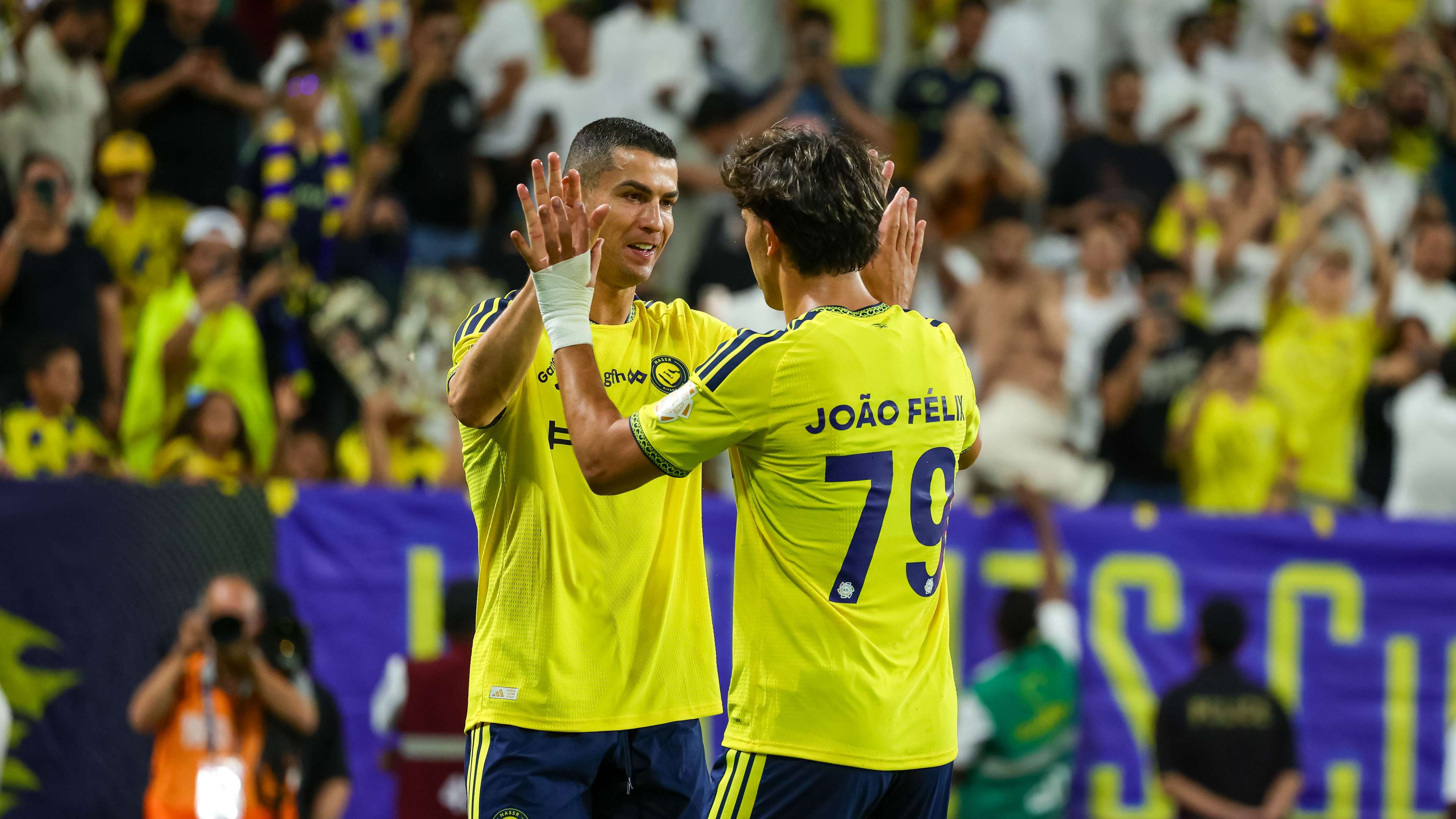 Coman Criticized for Refusing to Pass to Ronaldo in Al-Nassr