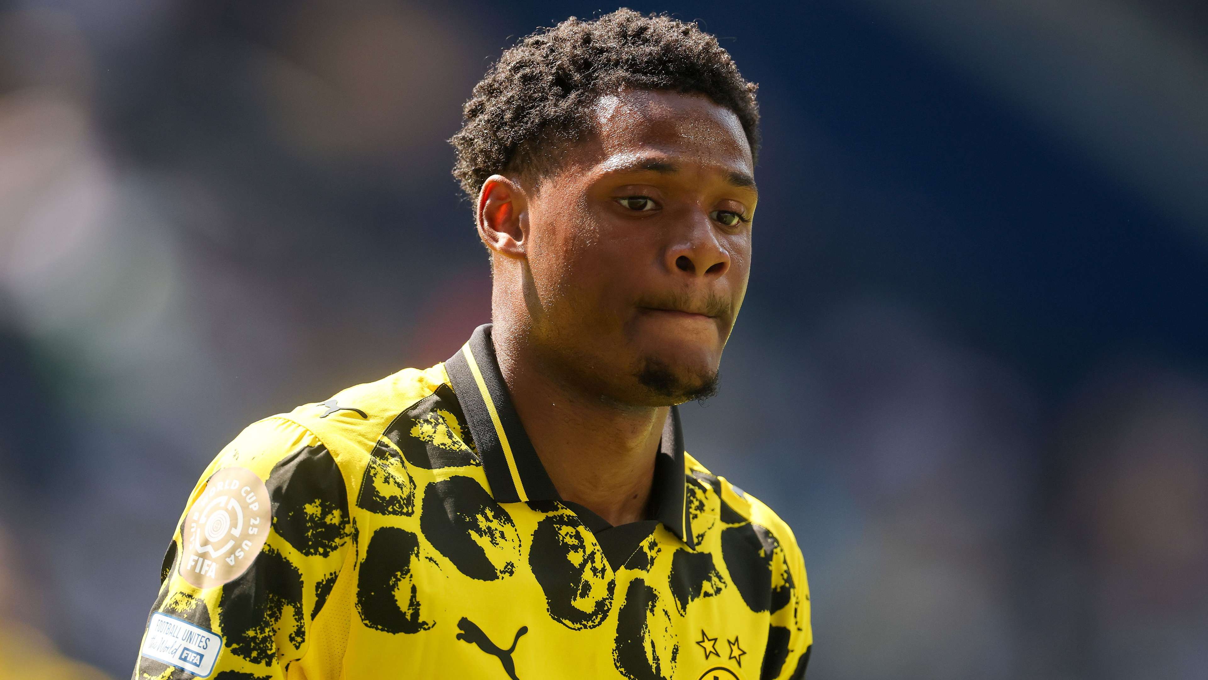 Julien Duranville Set to Leave Borussia Dortmund After