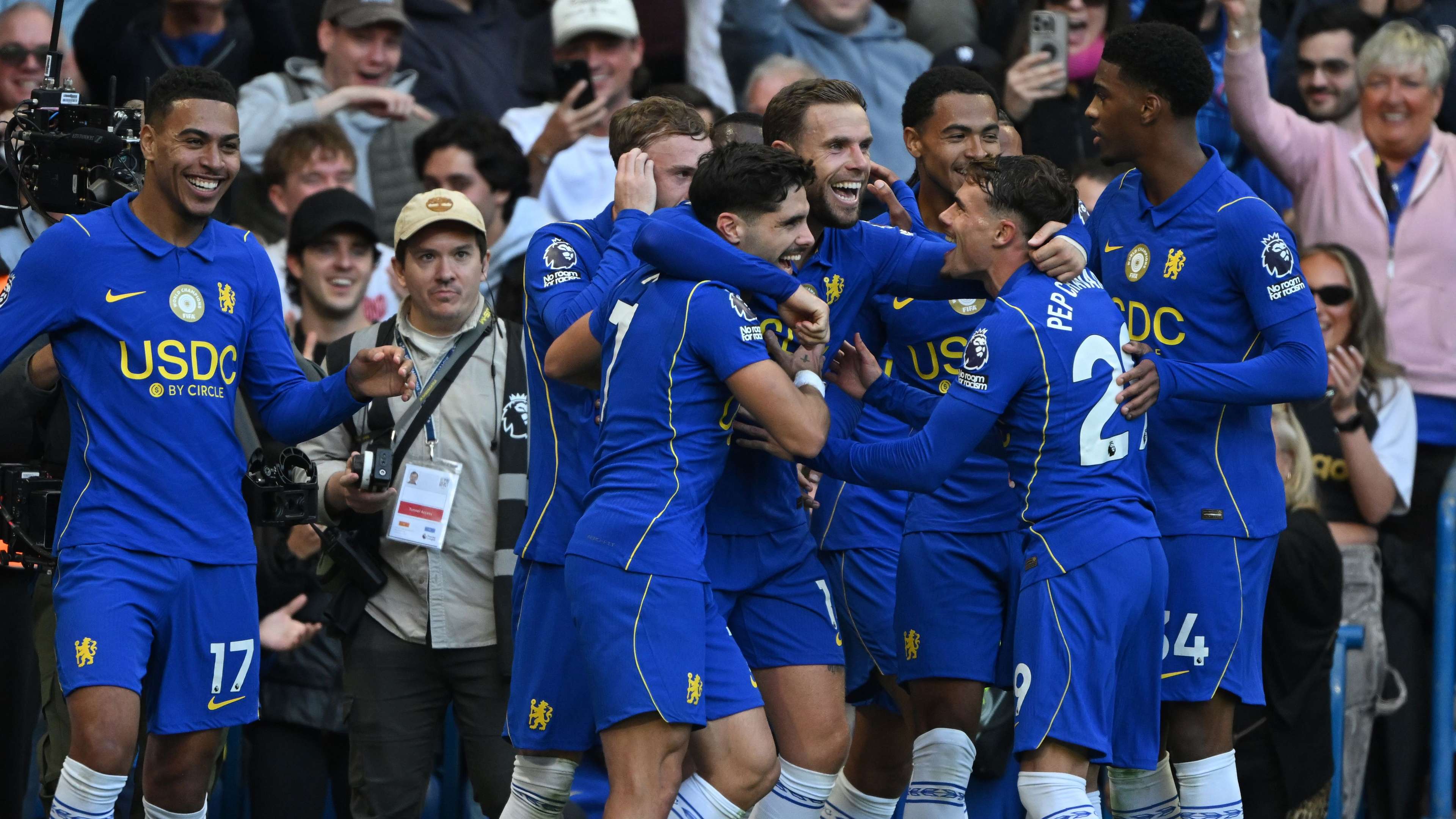 Chelsea 5-1 Bournemouth: Henderson and Pedro Shine in