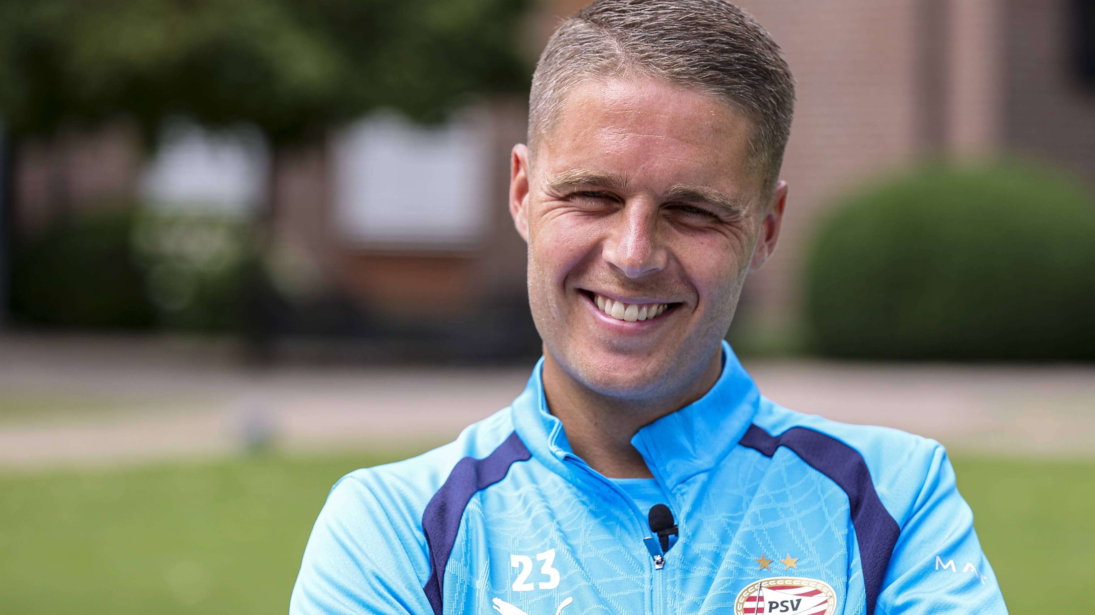 Veerman Backs Arne Slot for Netherlands Coach Role After