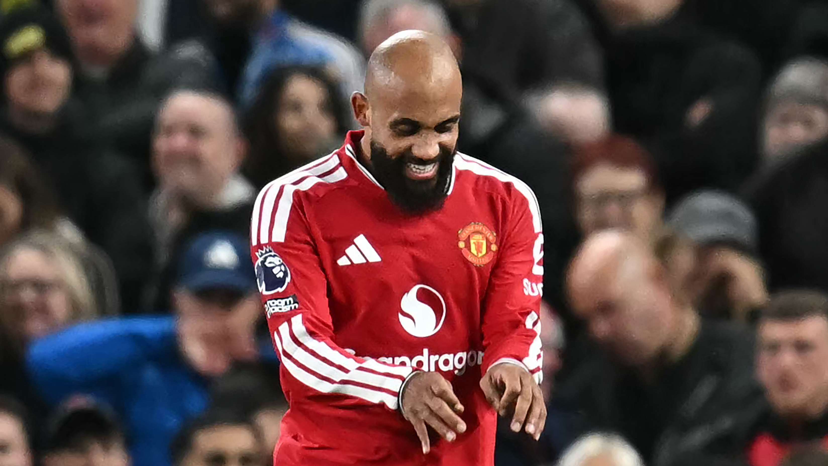 Manchester United 1-1 Tottenham: Mbeumo Goal Wasted in Late