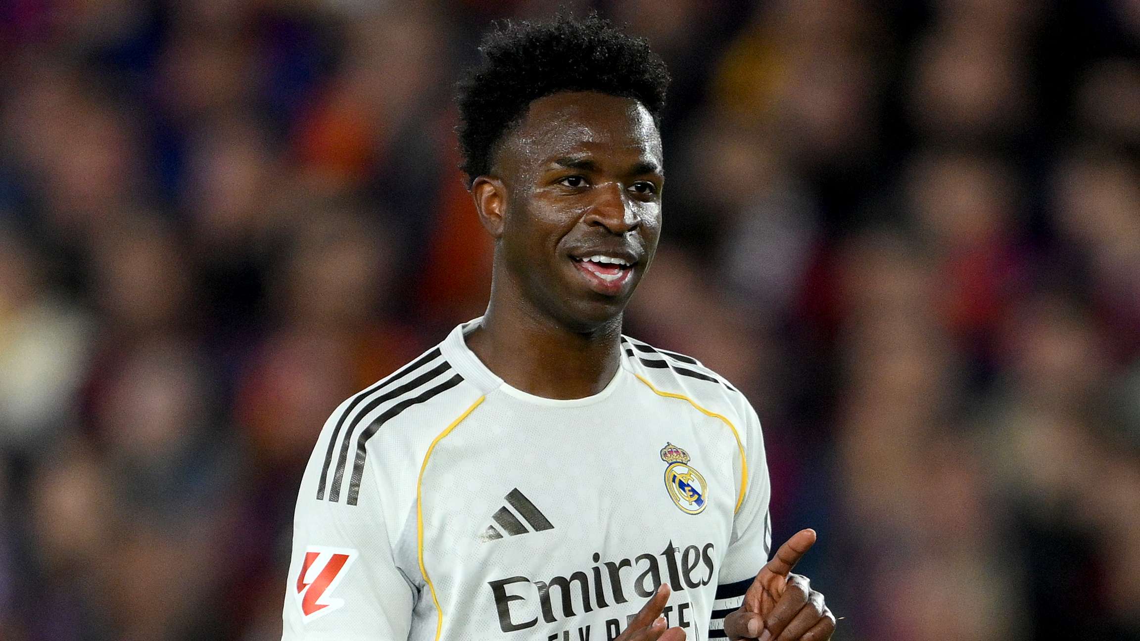 Arsenal Eyes Vinicius Jr Bid as Real Madrid Contract