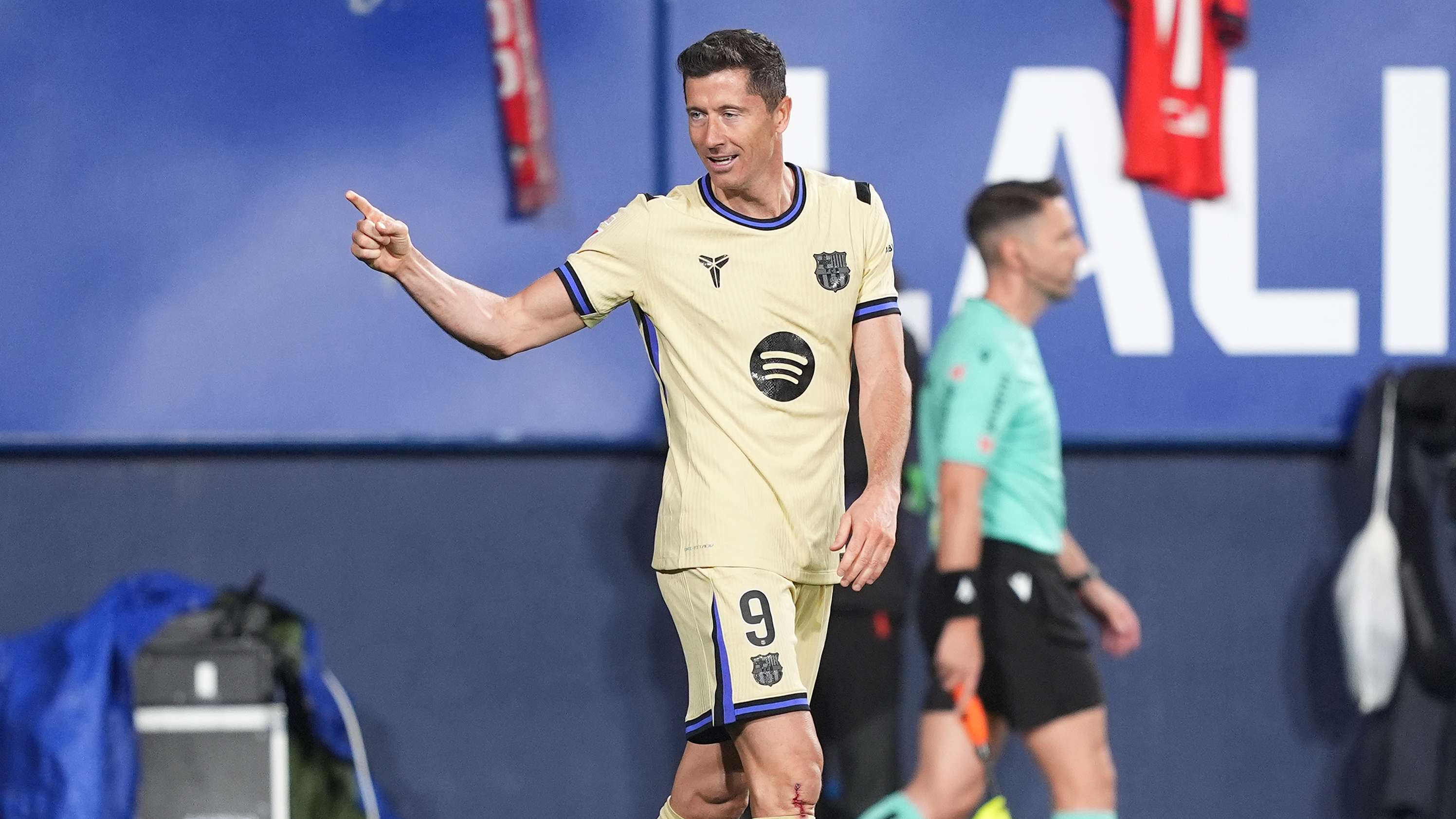 Flick Confirms Lewandowski Barcelona Exit: 'Good for Him and