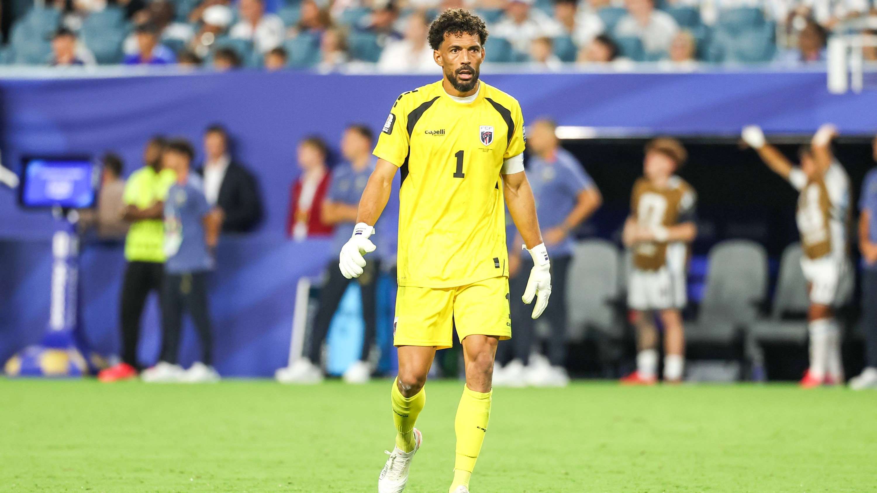 Ballon d'Or Goalkeeper Nominees: 40-Year-Old Vozinha Earns