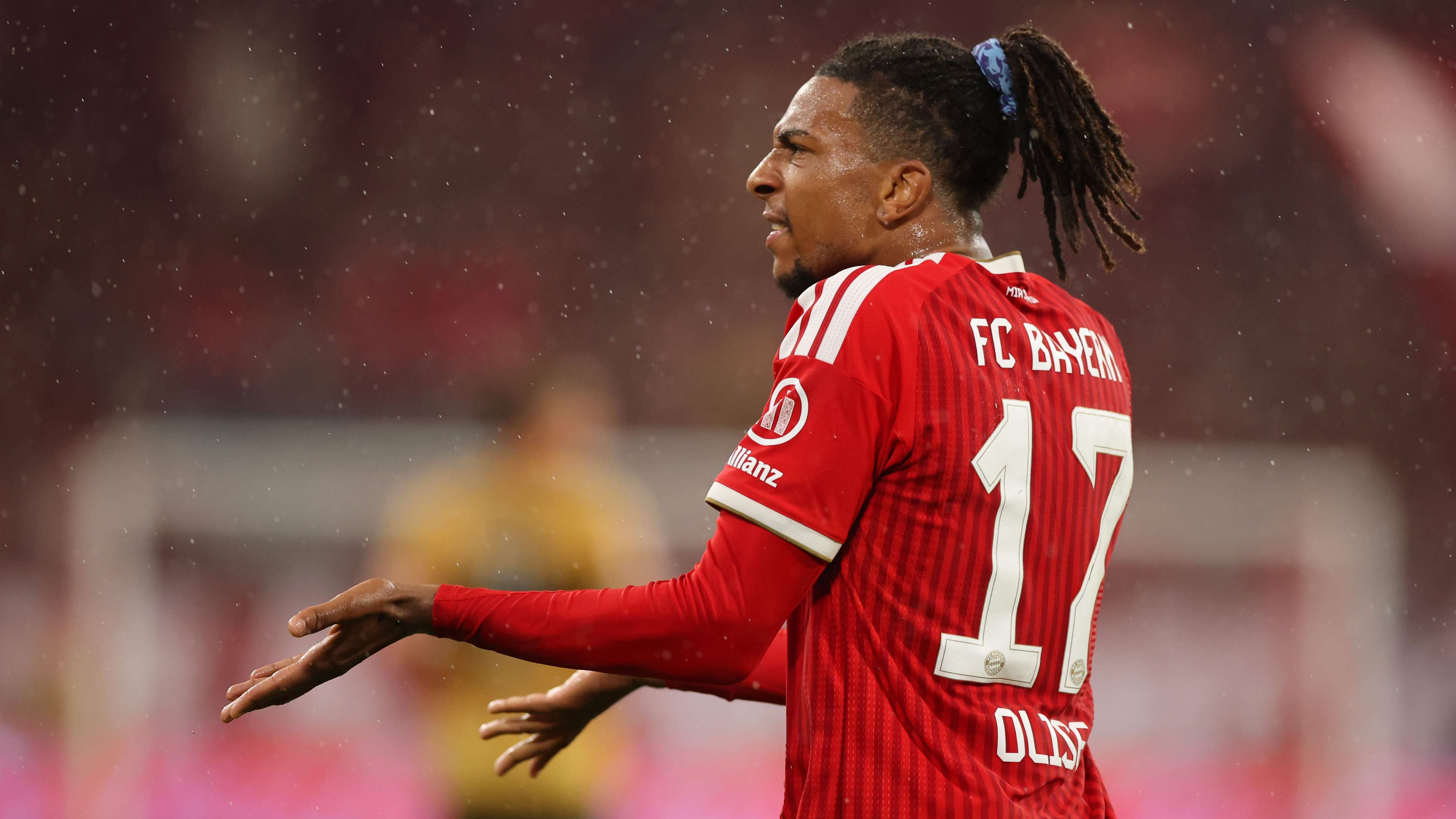 Bayern Munich Chief: Feared Olise Message Was Real Madrid