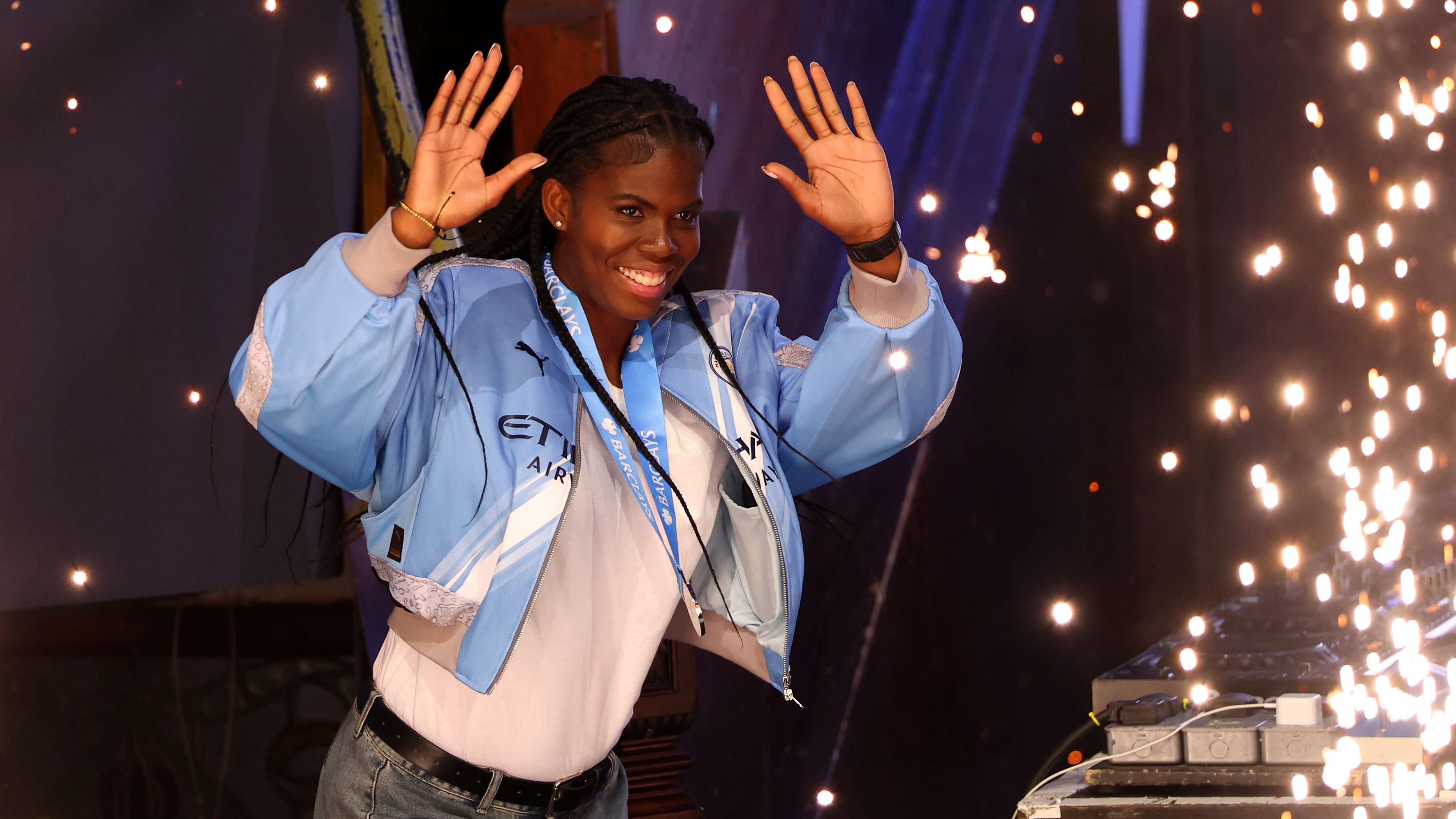 Khadija Shaw Wins WSL Player of Season as Man City Claim
