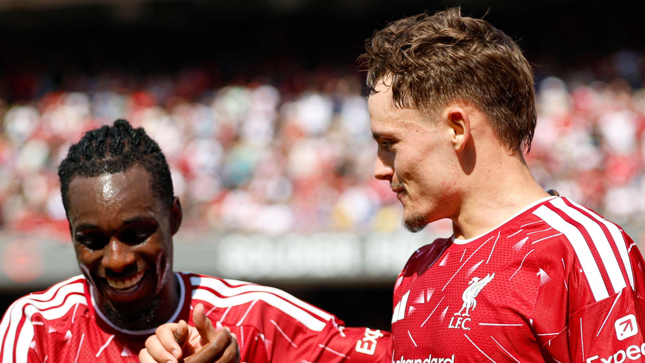 Danny Murphy Blames Liverpool Full-Backs Over Wirtz and Isak
