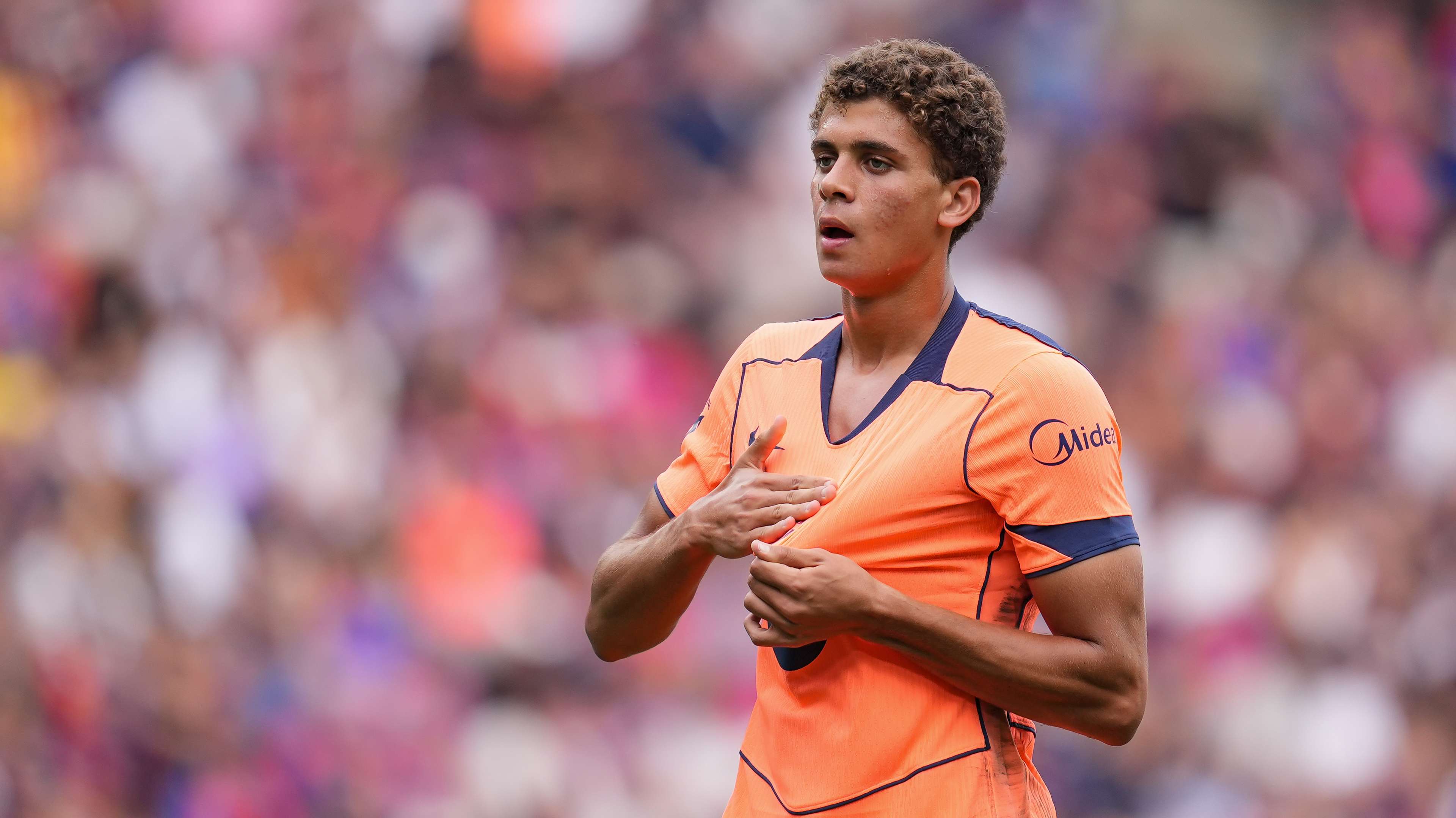 Flick Unveils Barcelona Squad for Feyenoord Champions League