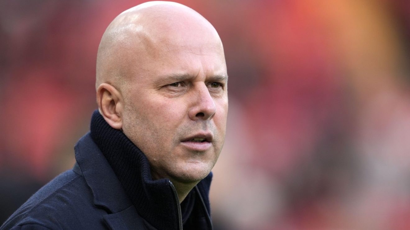 Liverpool Crisis Deepens as Journalists Call for Arne Slot