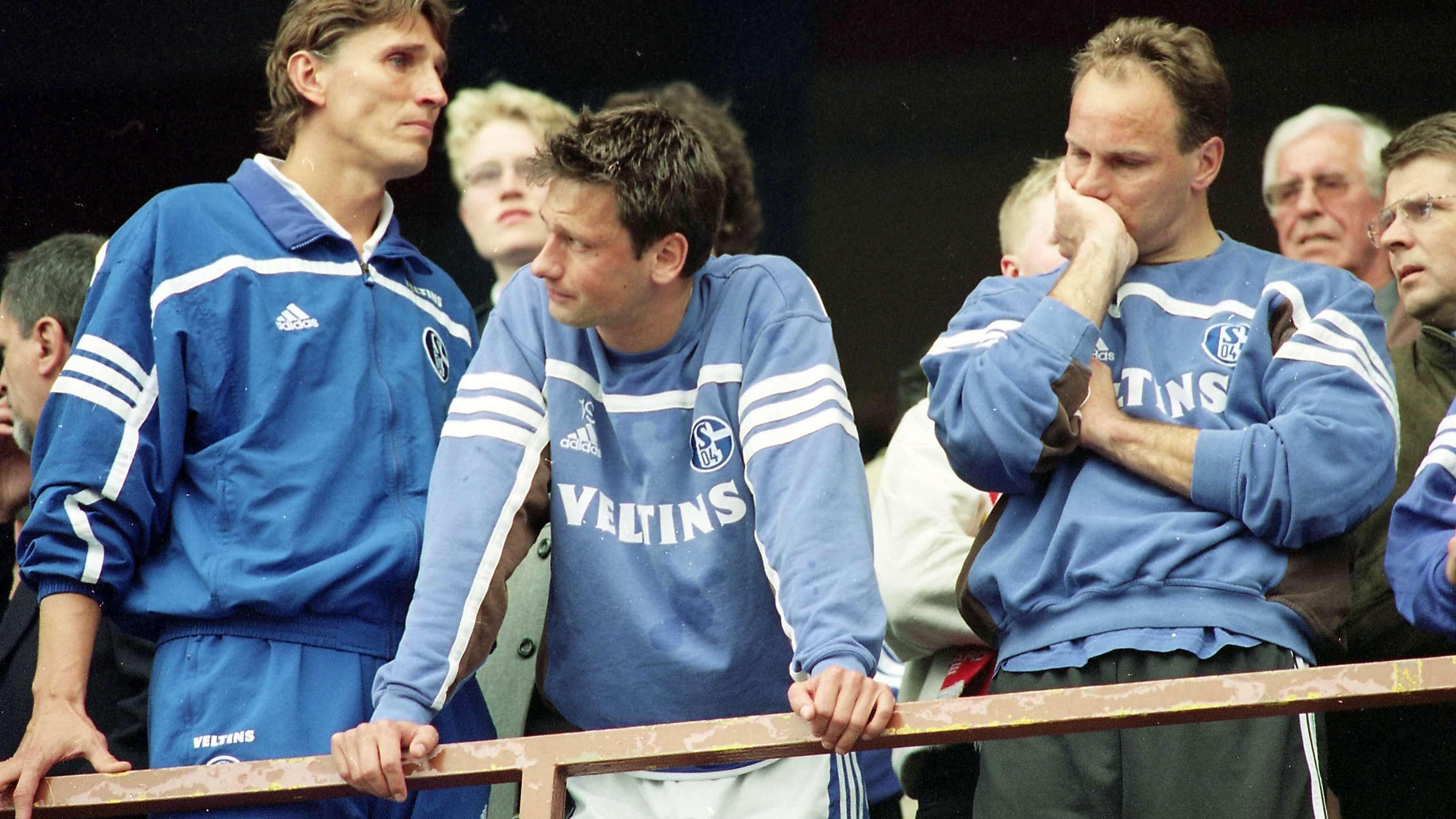 Schalke 04's Collapsed Dream: Bayern Munich's Dramatic 2001