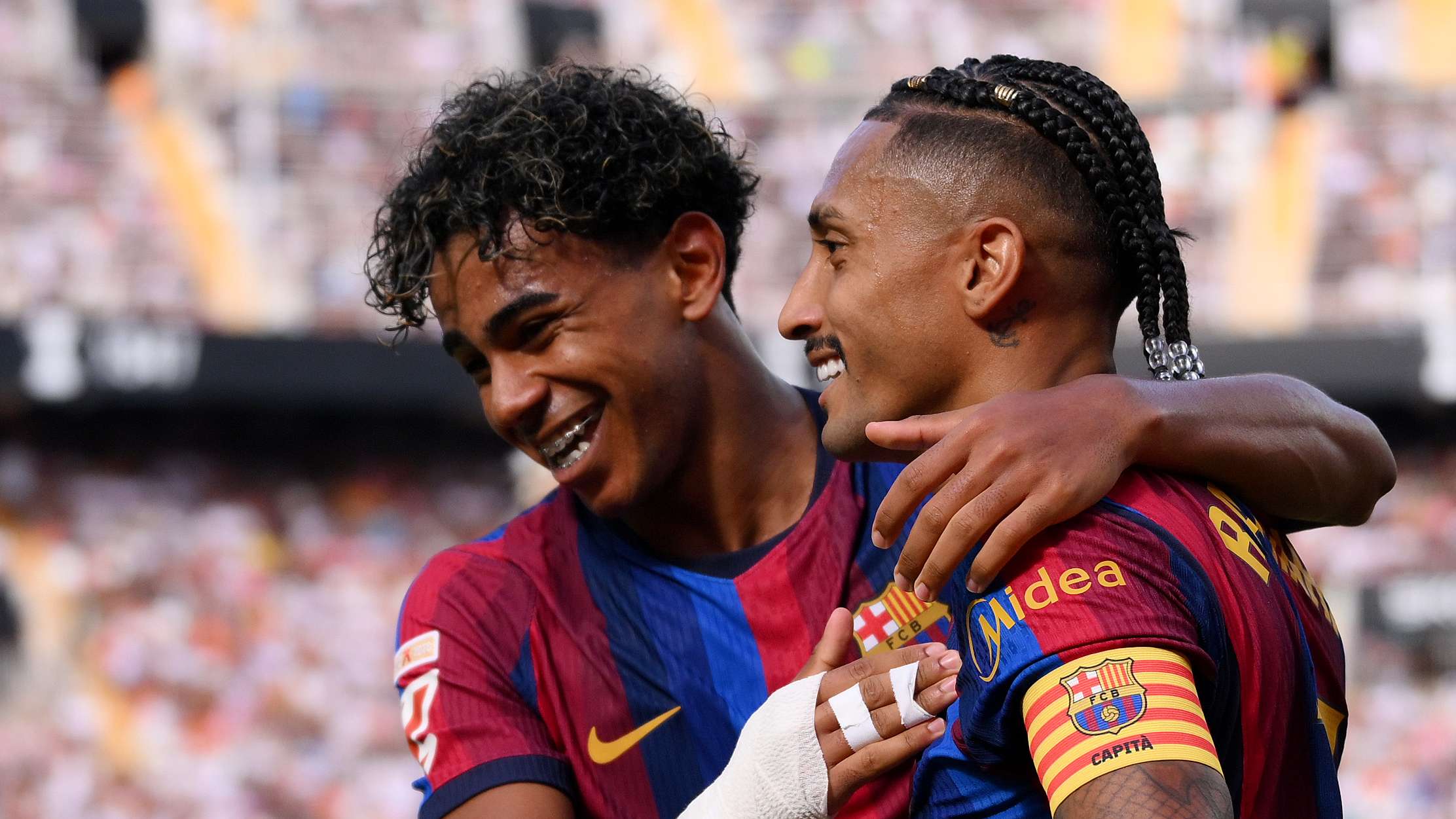 Raphinha Equals Messi Record as Barcelona Thrash Valencia 5-0