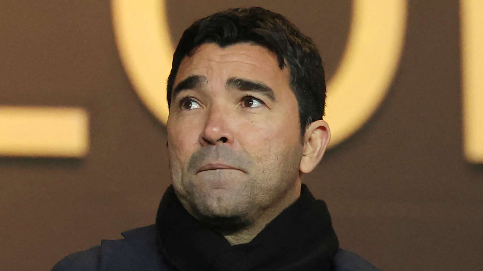 Deco Torn Between Messi and Barcelona Stars in World Cup