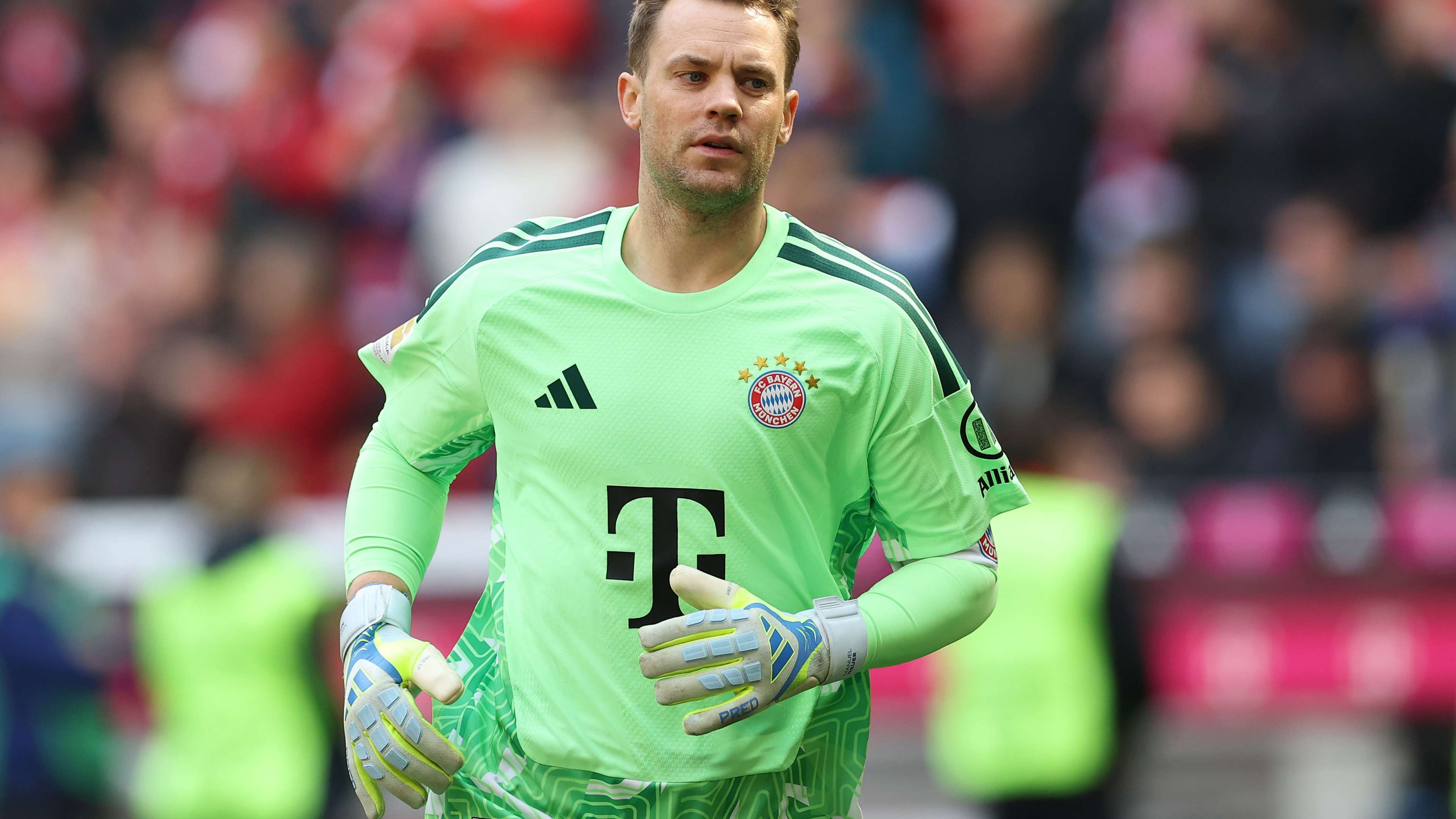 Manuel Neuer's World Cup Comeback: Bayern Stars Convinced
