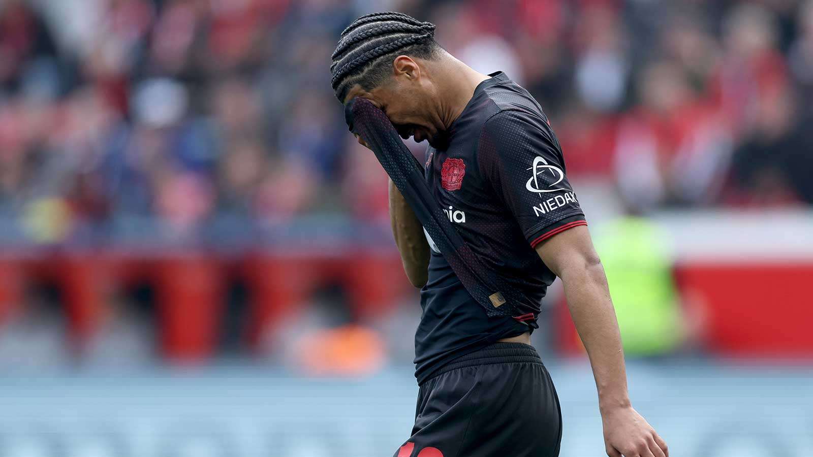 Malik Tillman Exit Marks Bayer Leverkusen's Failed Transfer