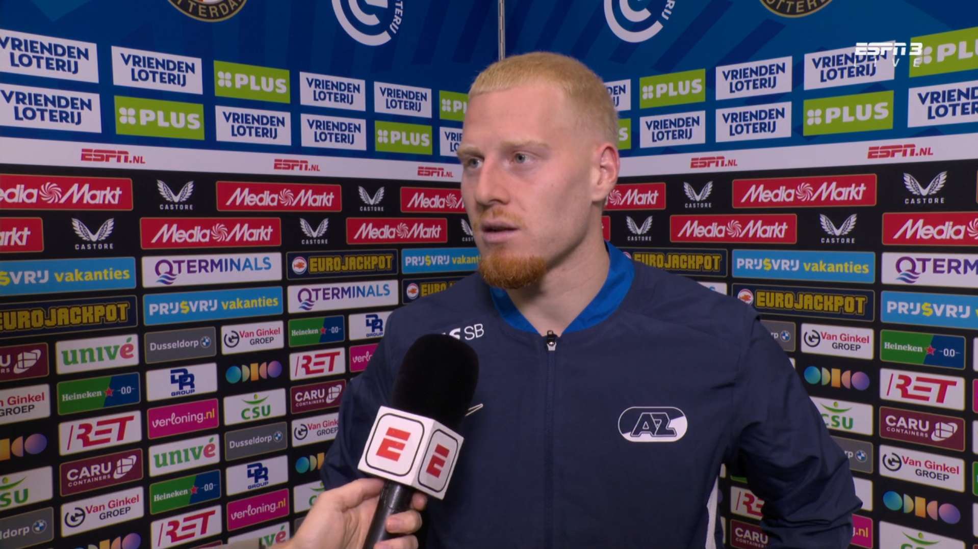Meerdink Penalty Denied: AZ Striker Speaks on VAR Controversy at Feyenoord