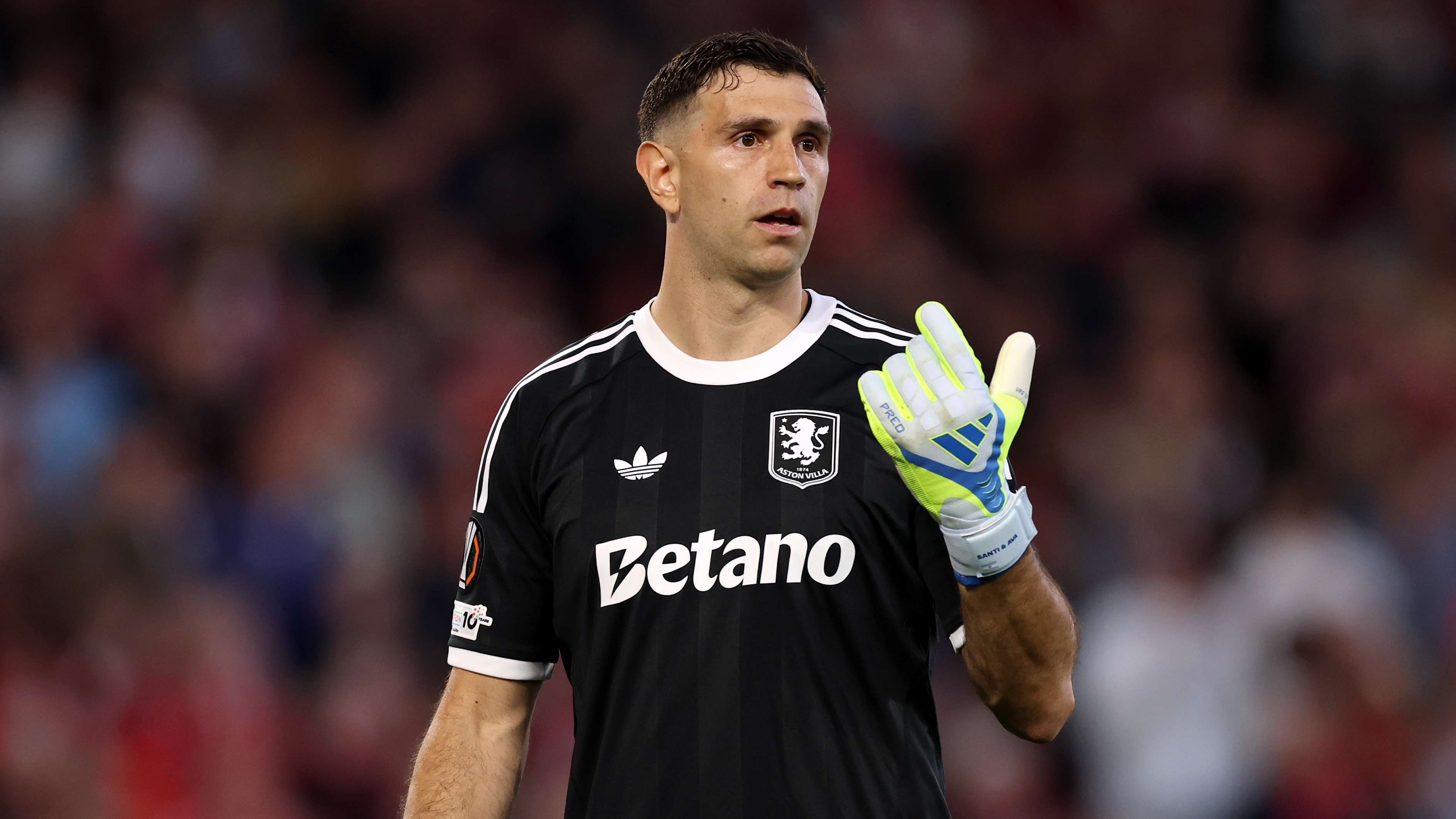 Martinez: Staying at Aston Villa Was "Right Choice" Over Man