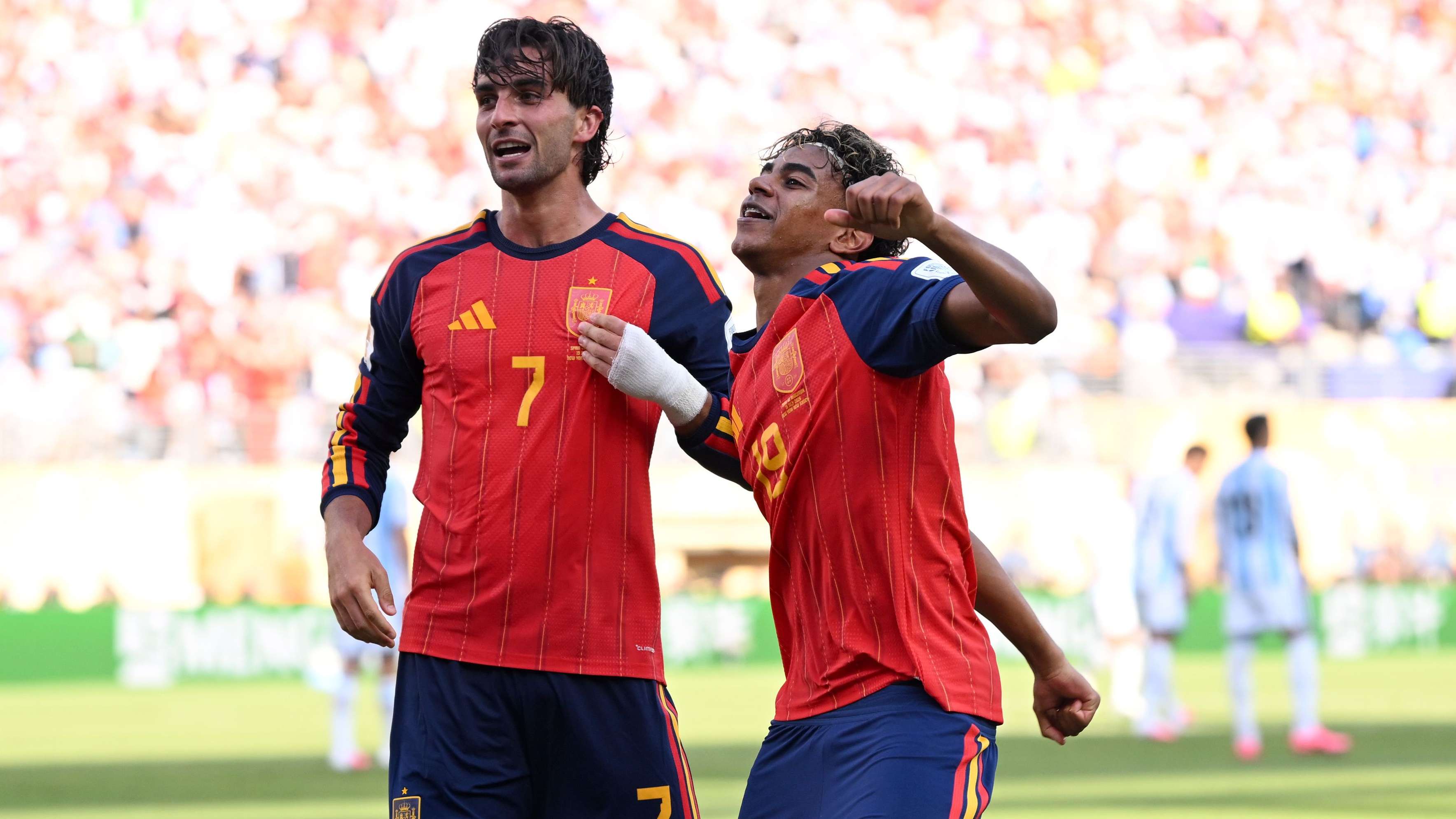 Ferran Torres Enjoys Ibiza Break Before Barcelona Contract