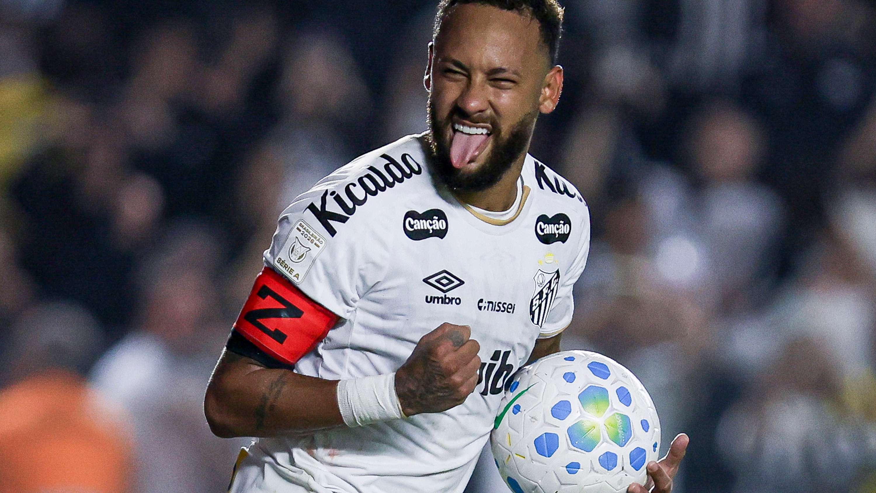 Neymar Scores Twice as Santos Draw 2-2 with Chapecoense