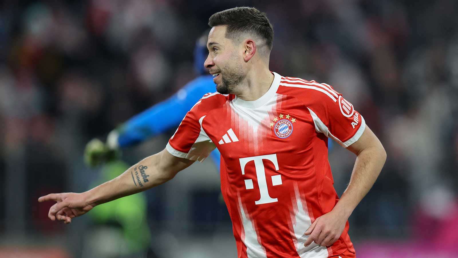AC Milan Full-Back Puzzle: Amorim Eyes Estupinan, Guerreiro