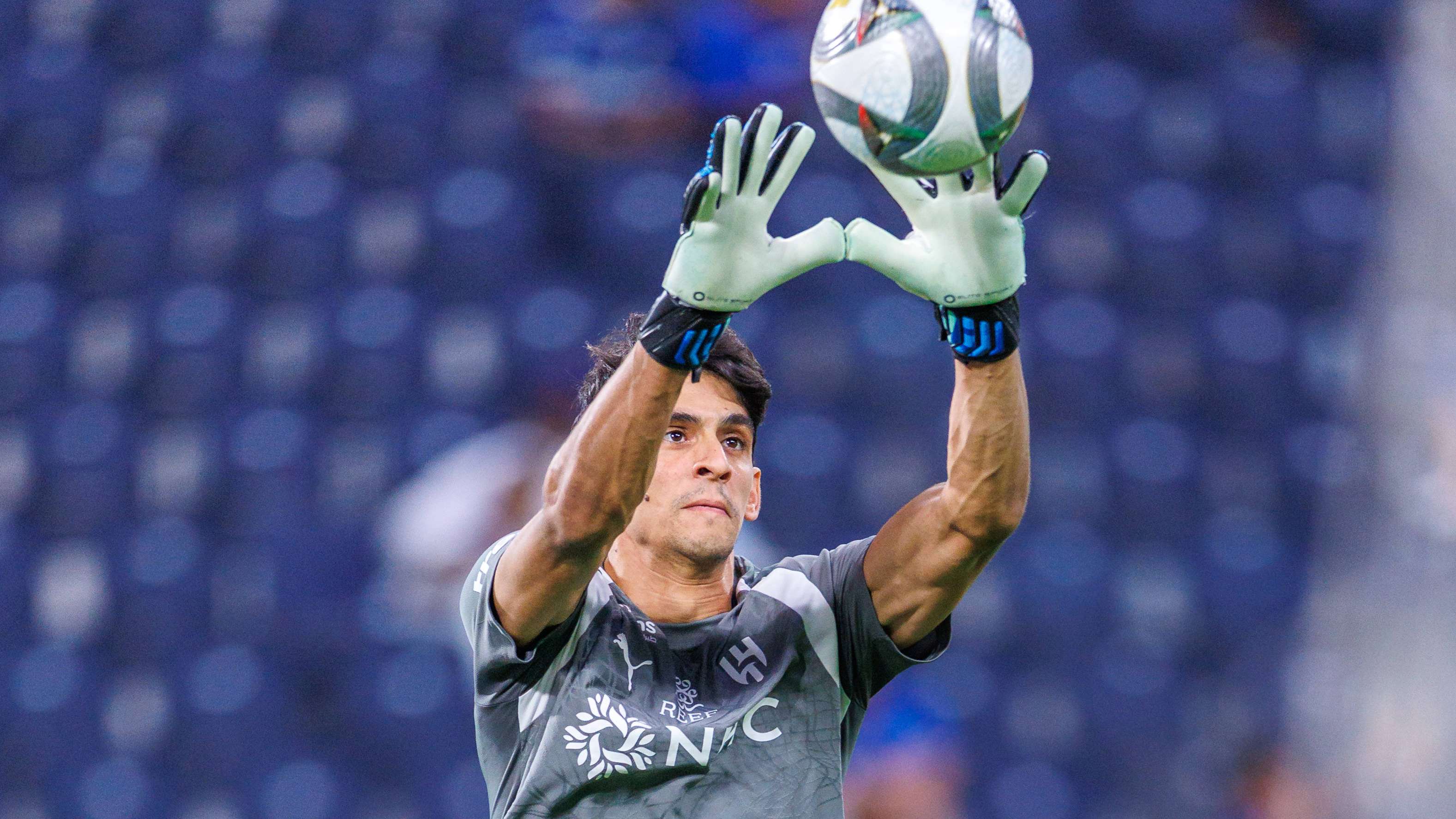 Bounou Doubtful for Al-Hilal's Al-Taawoun Clash; Summerville