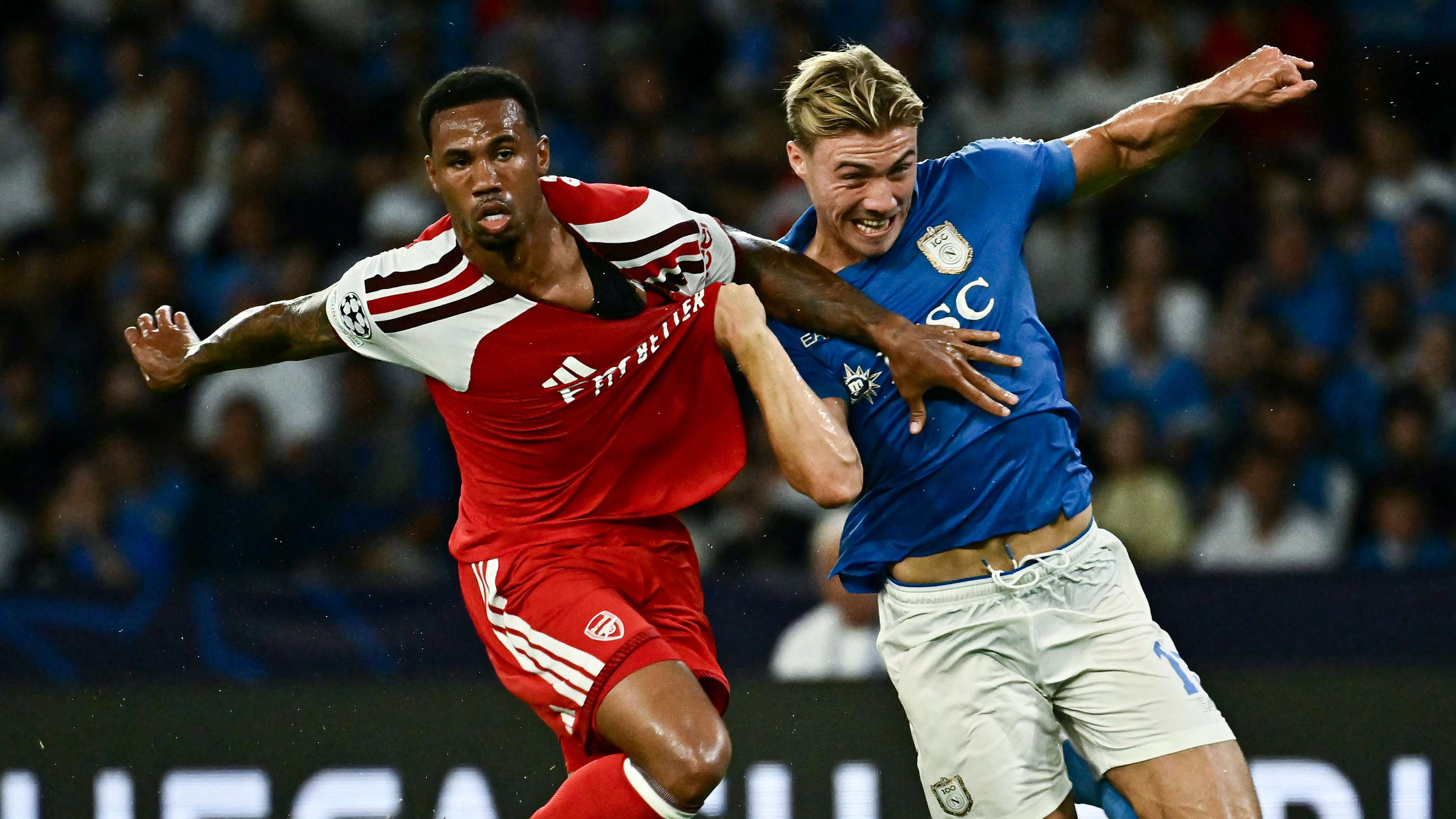 Hojlund Praises Arsenal's "Best of the Best" Defence After