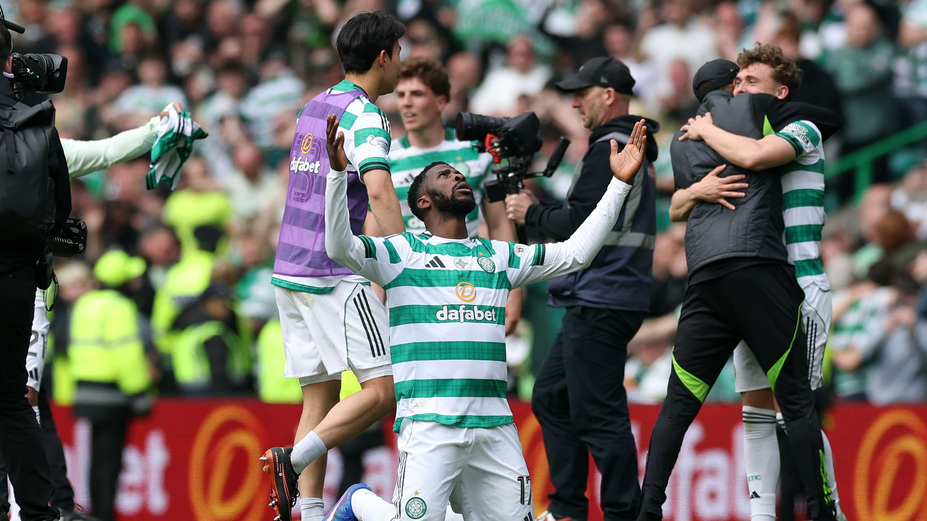Celtic Win Scottish Premiership Title on Final Day Against